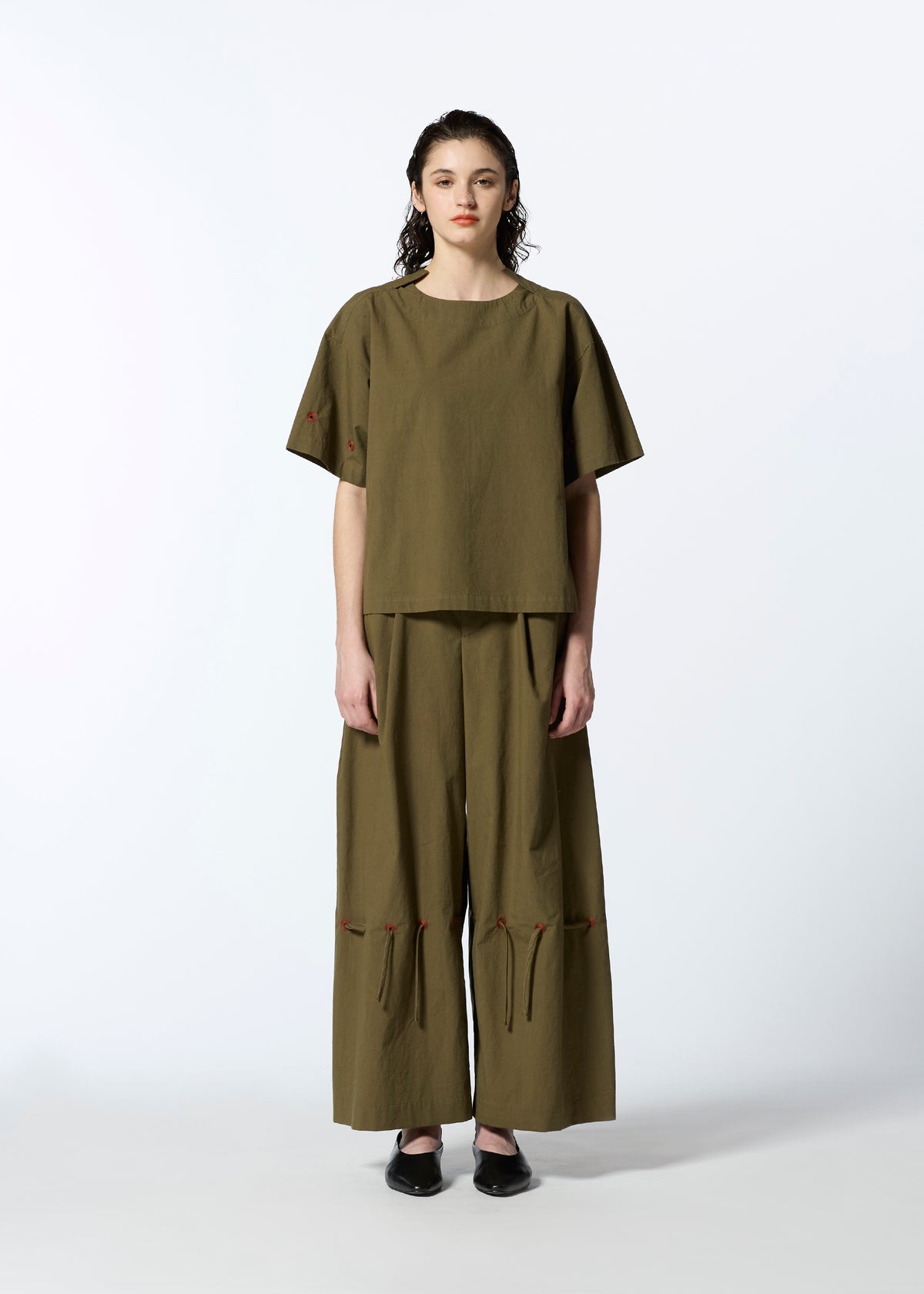 EYELETS、ウィメンズ_パンツ、着用画像4