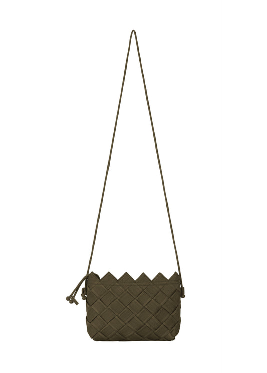WOVEN TAPE BAG、バッグ&財布_ショルダーバッグ、カーキ
