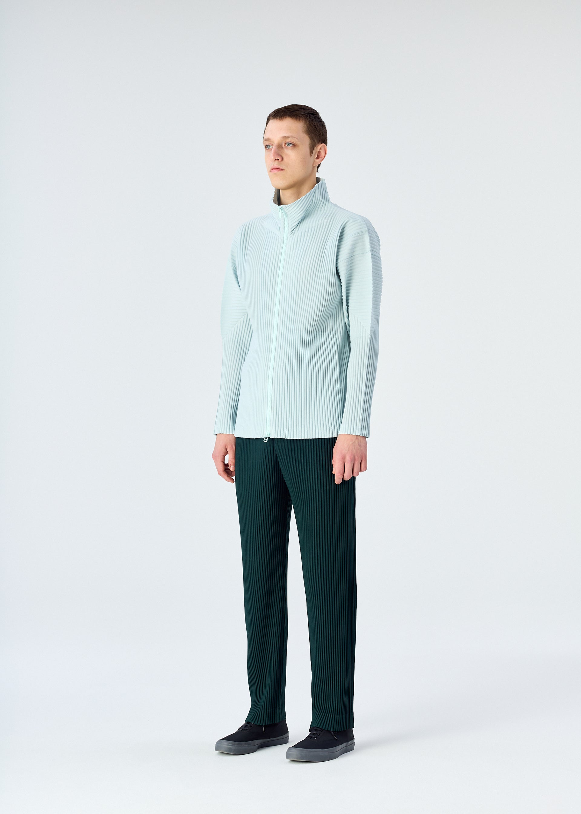 COLOR PLEATS、メンズ_パンツ、着用画像2