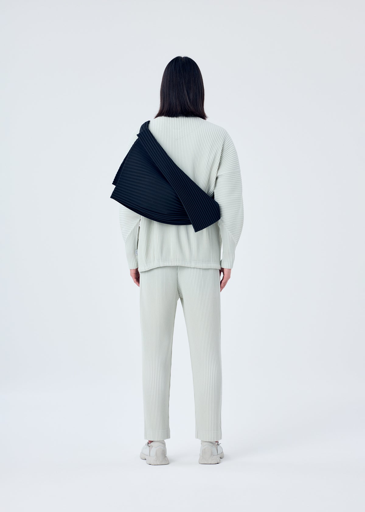 OVERLAP、バッグ&財布_ショルダーバッグ、着用画像2