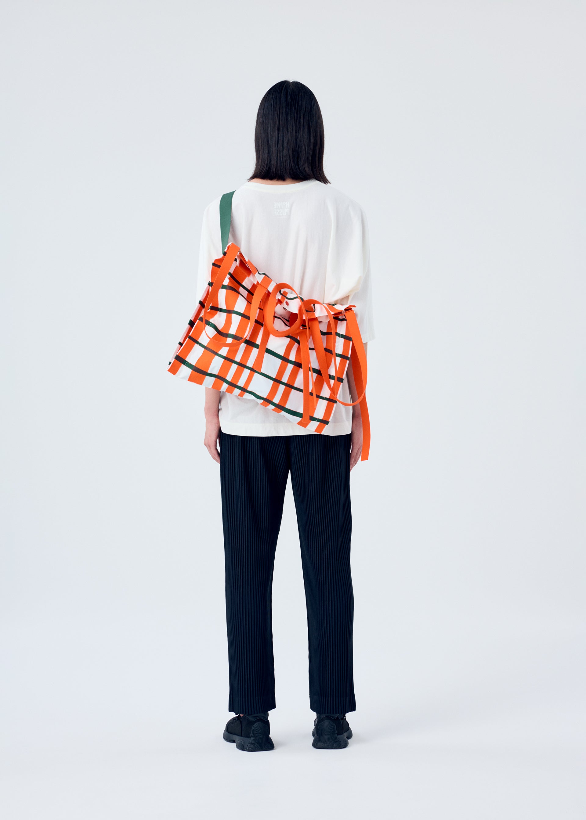 WINDSWEPT PLAID BAG、バッグ&財布_トートバッグ、着用画像2