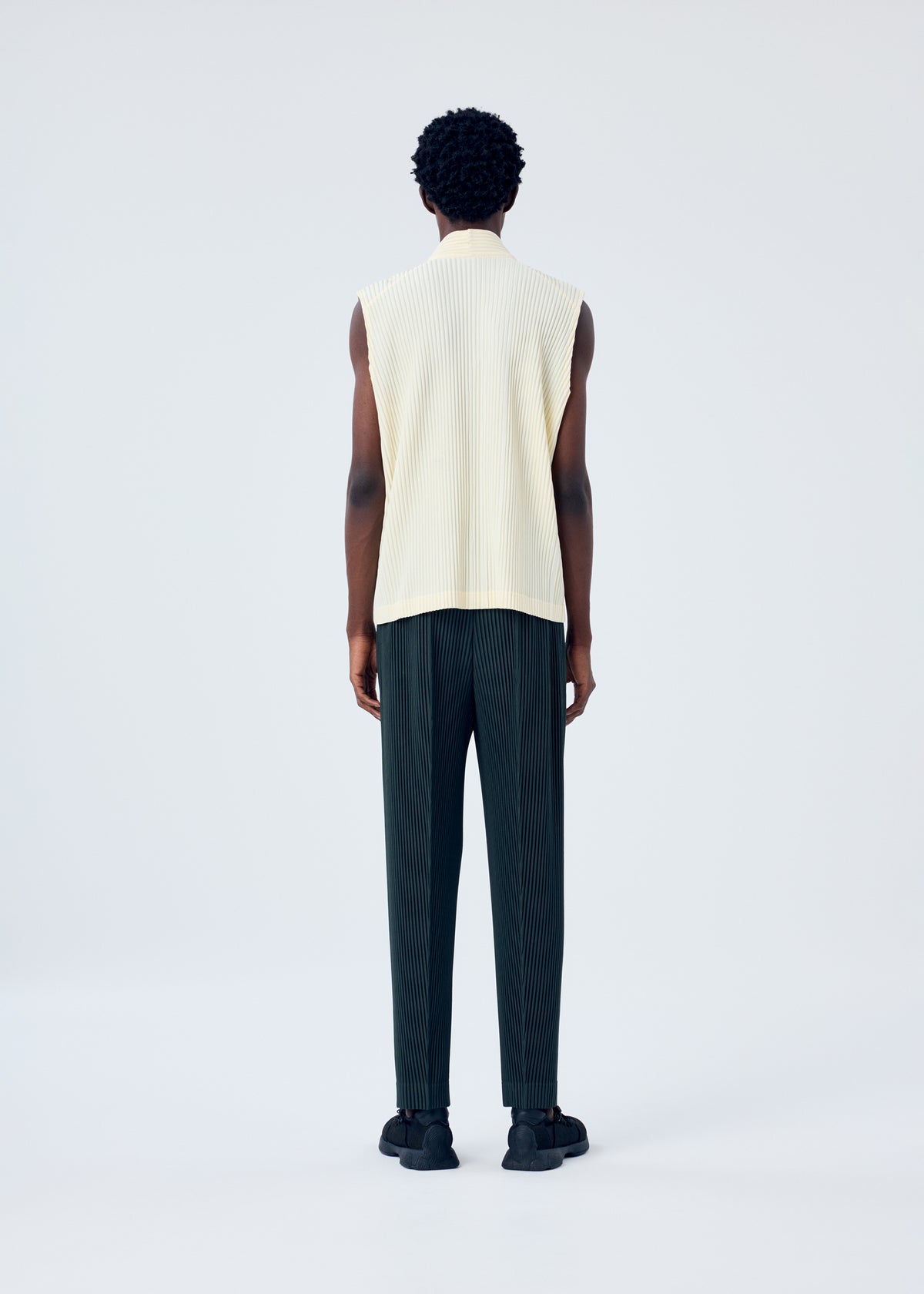 PLEATS BOTTOMS 2、メンズ_パンツ、着用画像3