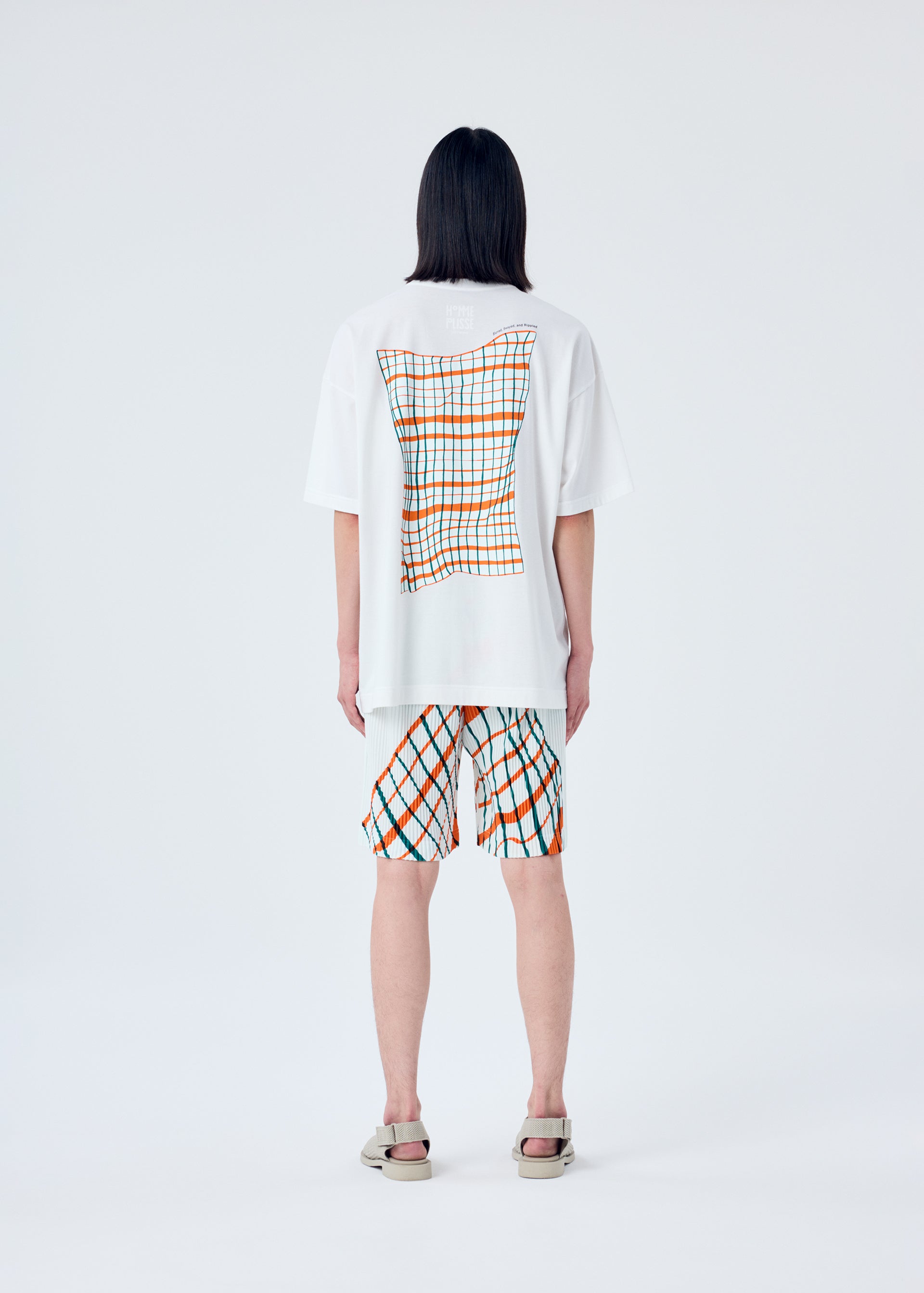 WINDSWEPT PLAID T-SHIRT、メンズ_トップス_トップ、着用画像3
