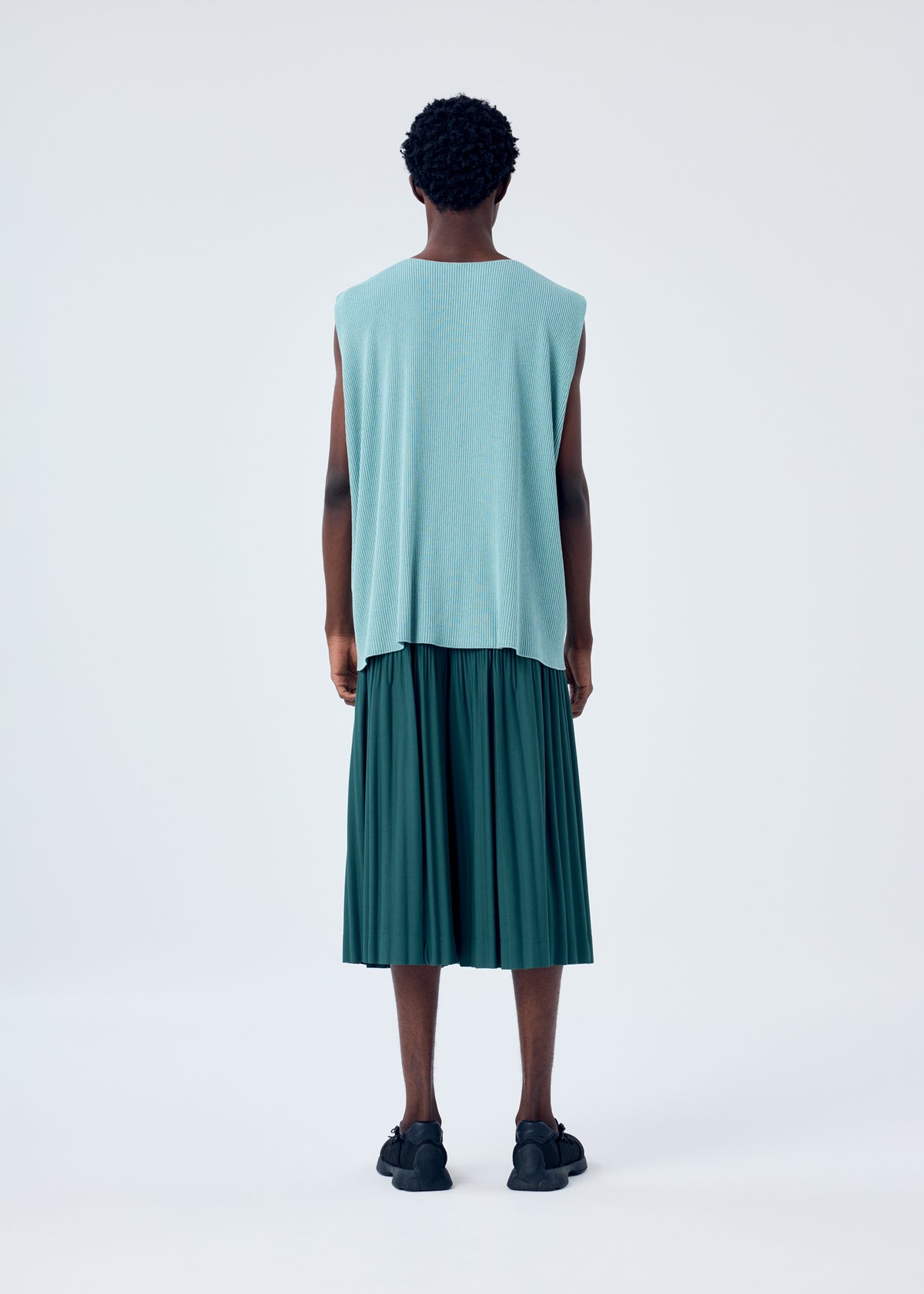 BASIC KNIT、メンズ_ニット、着用画像3