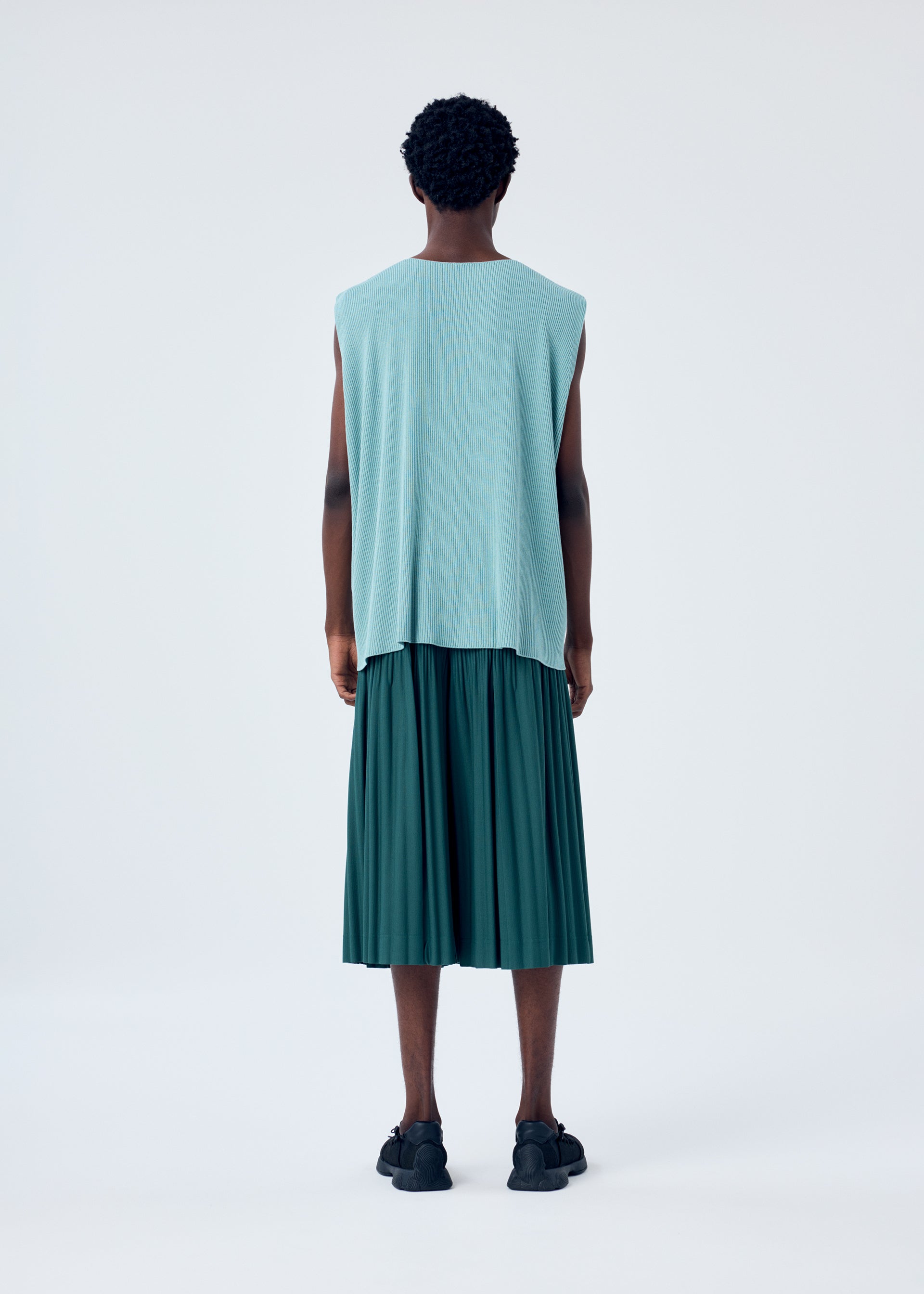 BASIC KNIT、メンズ_ニット、着用画像3