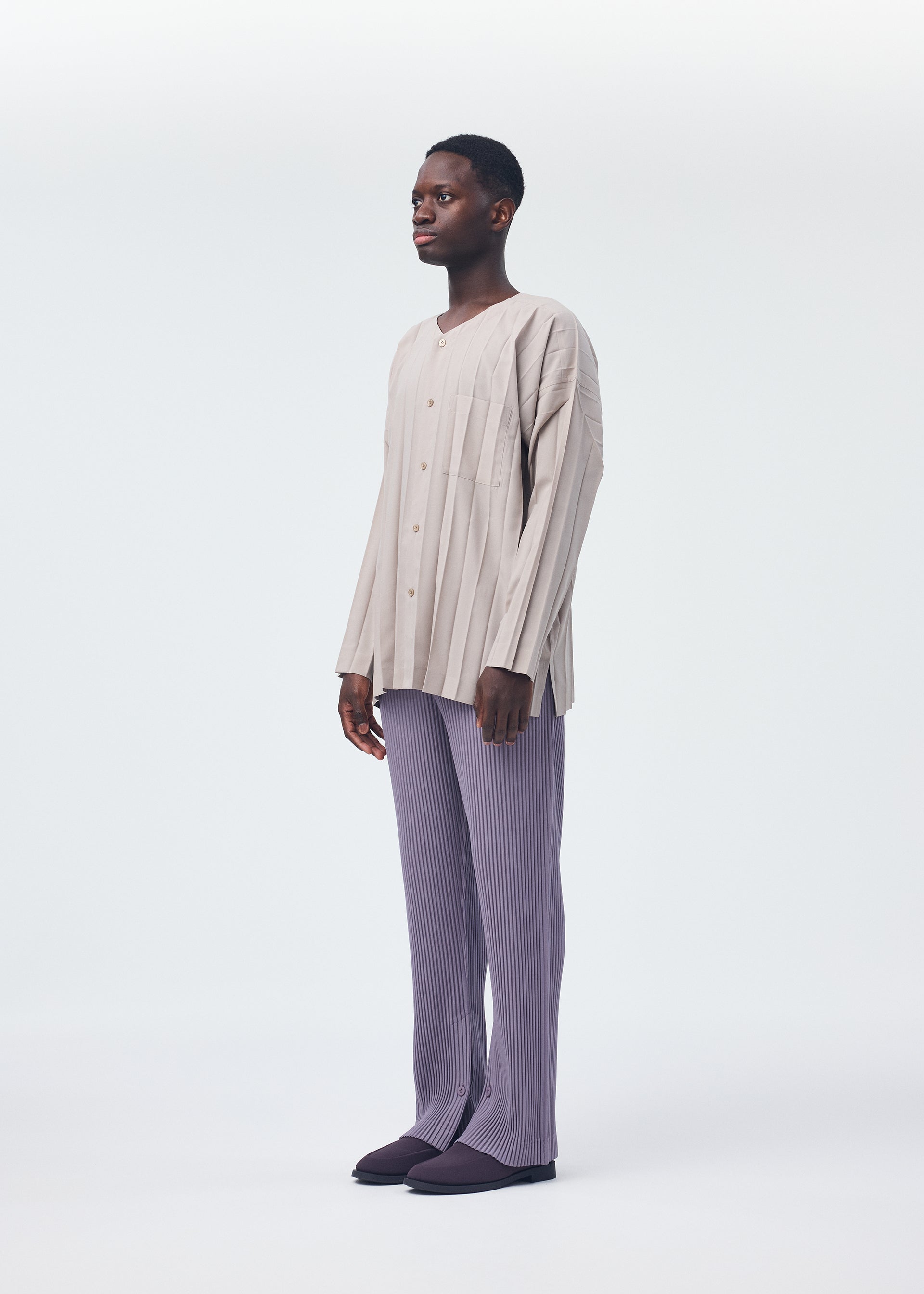 PLEATS BOTTOMS 1、メンズ_パンツ、着用画像2