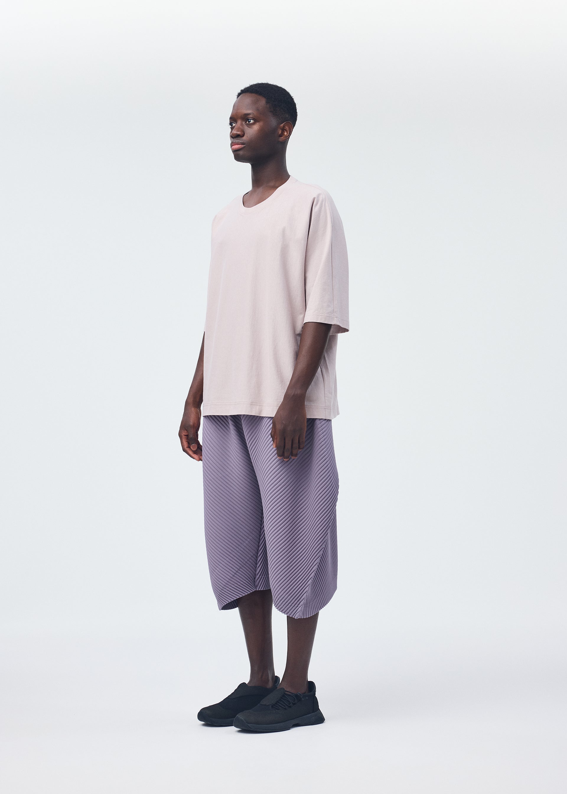 PLEATS BOTTOMS 1、メンズ_パンツ、着用画像2