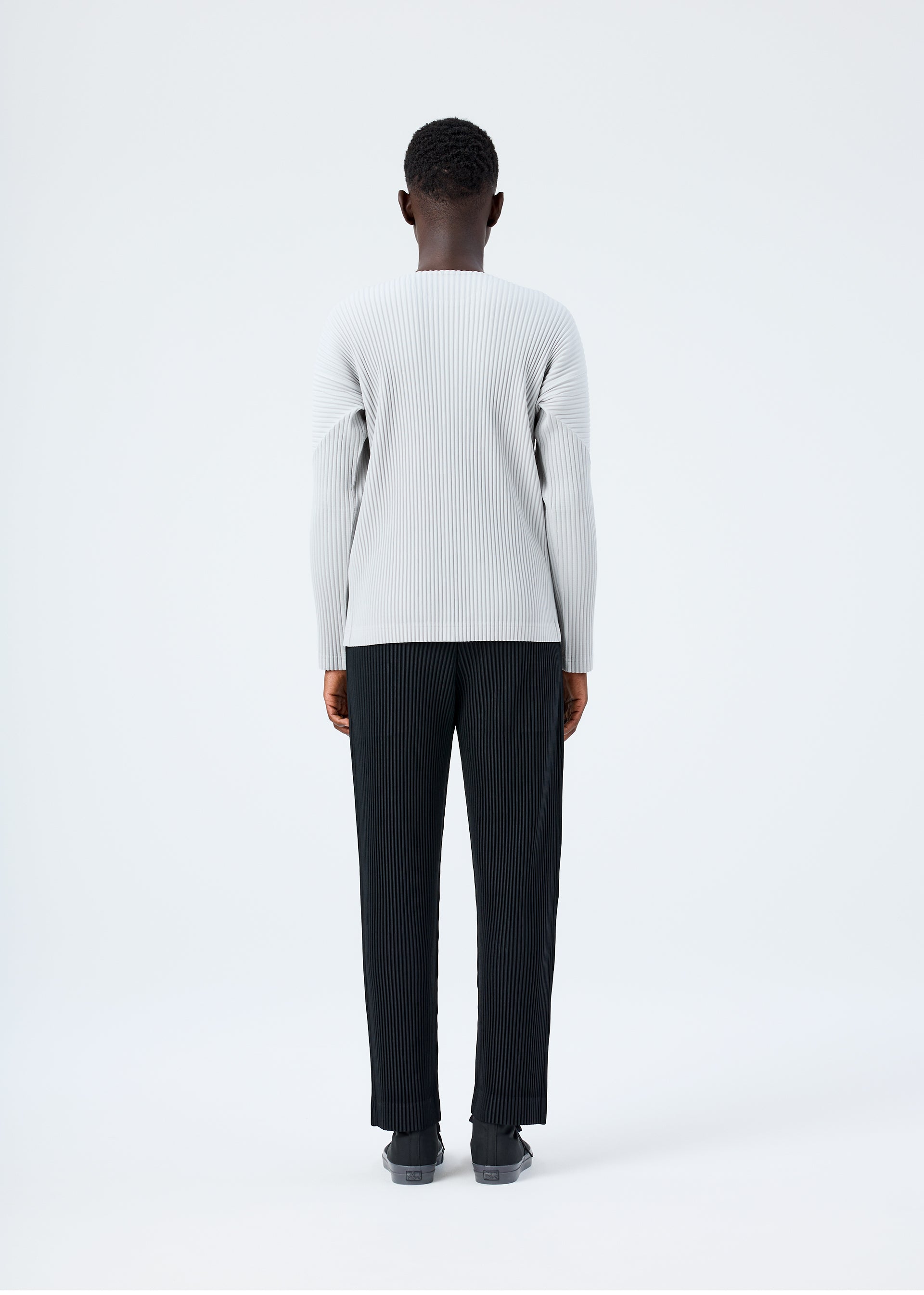 BASICS、メンズ_トップス_トップ、着用画像3