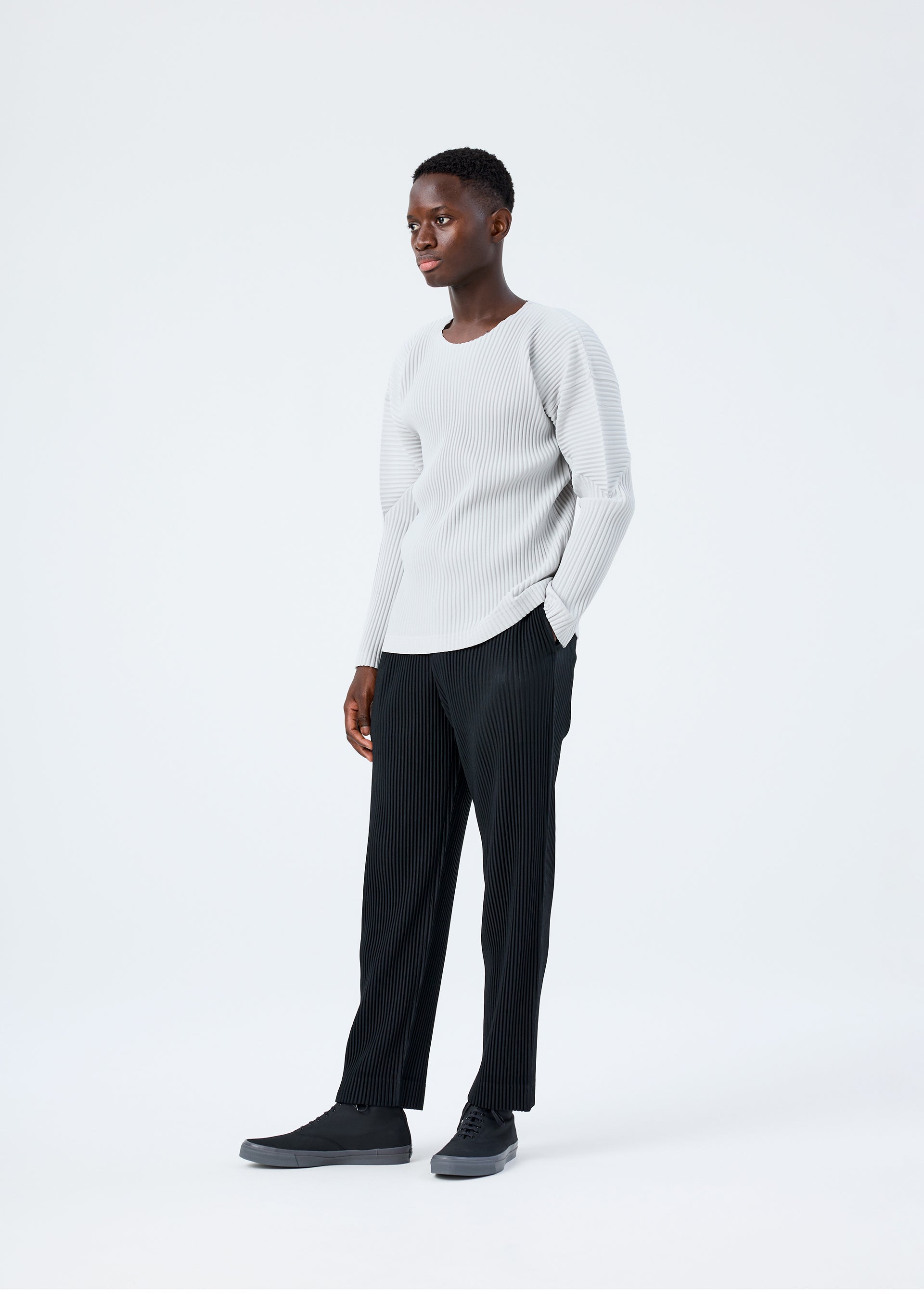 BASICS、メンズ_トップス_トップ、着用画像4
