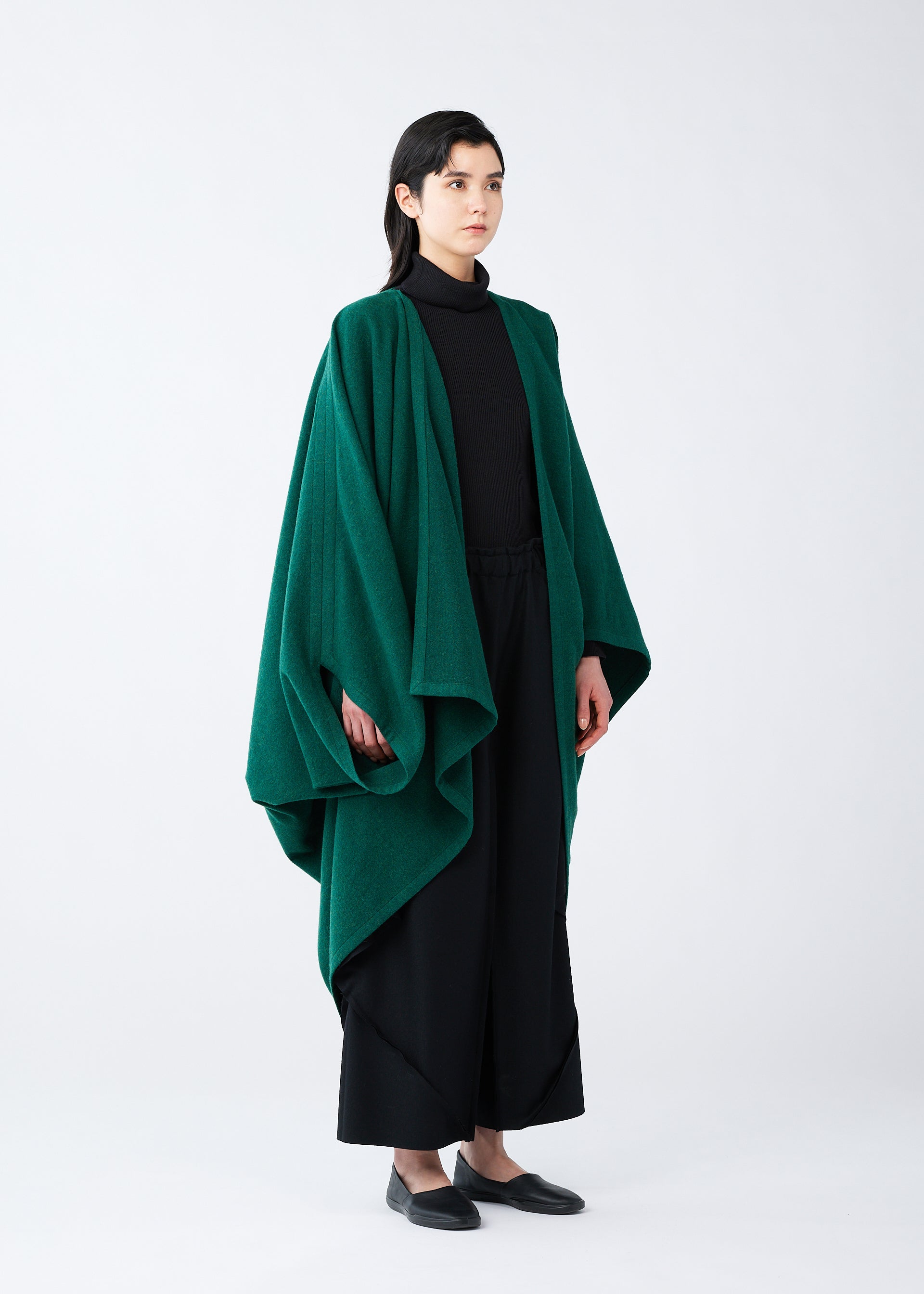 DRAPE COAT、ウィメンズ_ジャケット&コート_コート、着用画像4