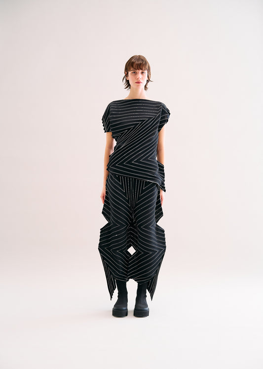 V SQUARED、ウィメンズ_パンツ、着用画像1