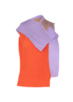 FRAMED PLEATS
