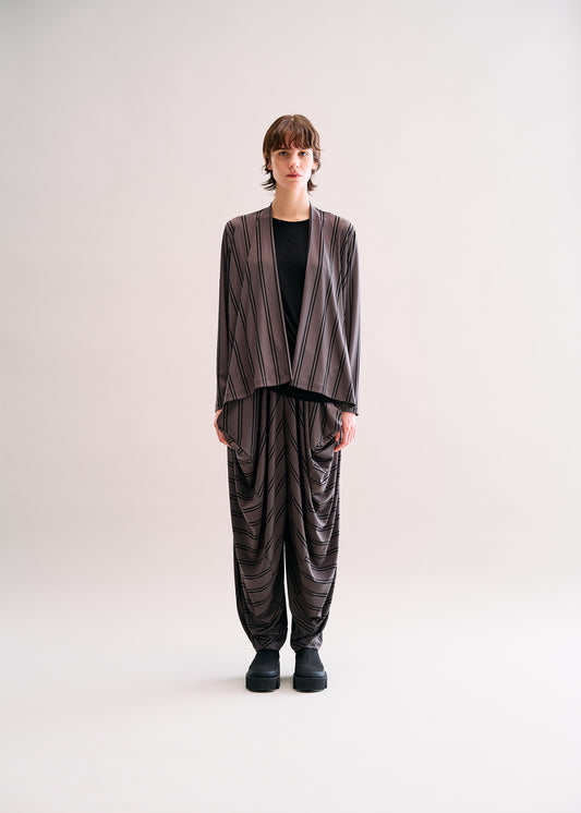 STRIPE DRAPE JERSEY、ウィメンズ_パンツ、着用画像1