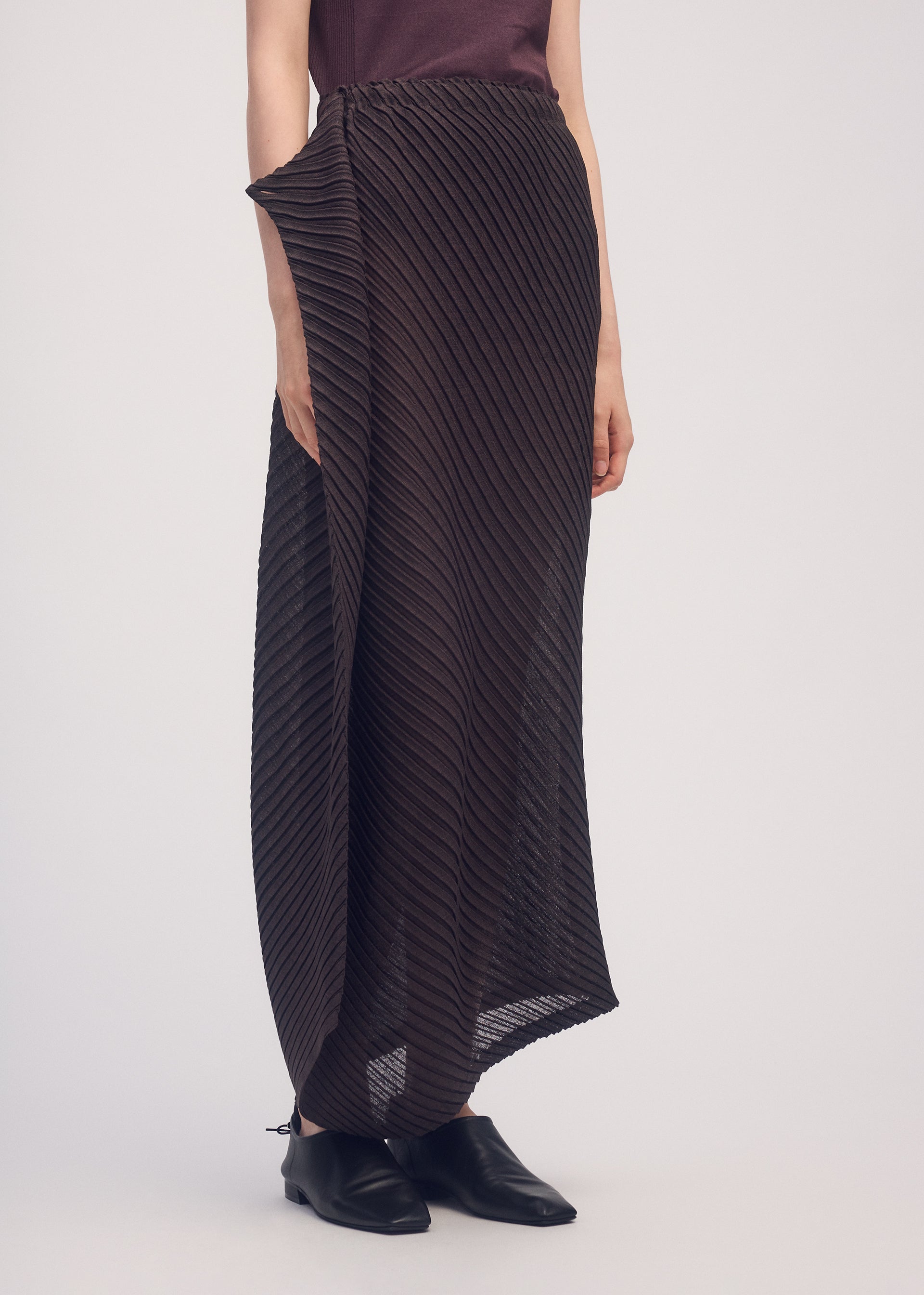 SHEER LINEN LIKE PLEATS、ウィメンズ_スカート、着用画像2