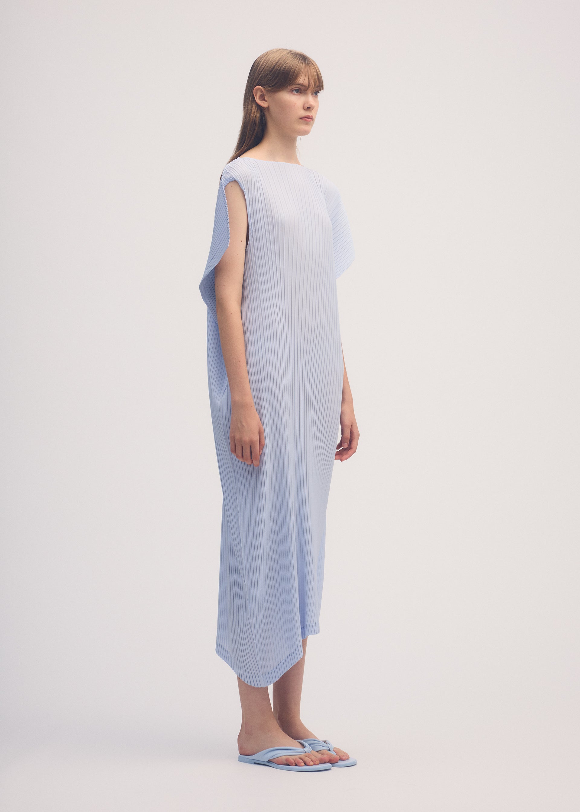 SHADOW STUDY PLEATS SOLID、ウィメンズ_ワンピース、着用画像2