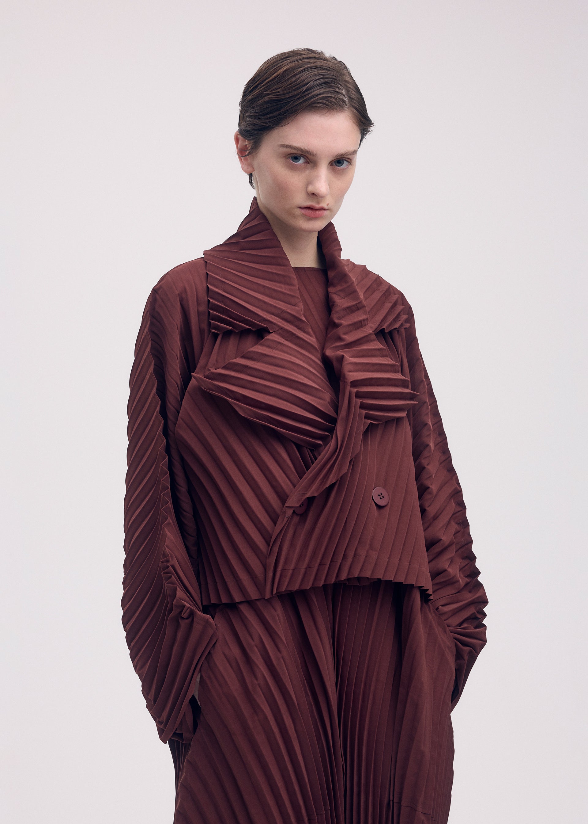 WAVE PLEATS、ウィメンズ_ジャケット&コート_ジャケット&ブルゾン、着用画像3