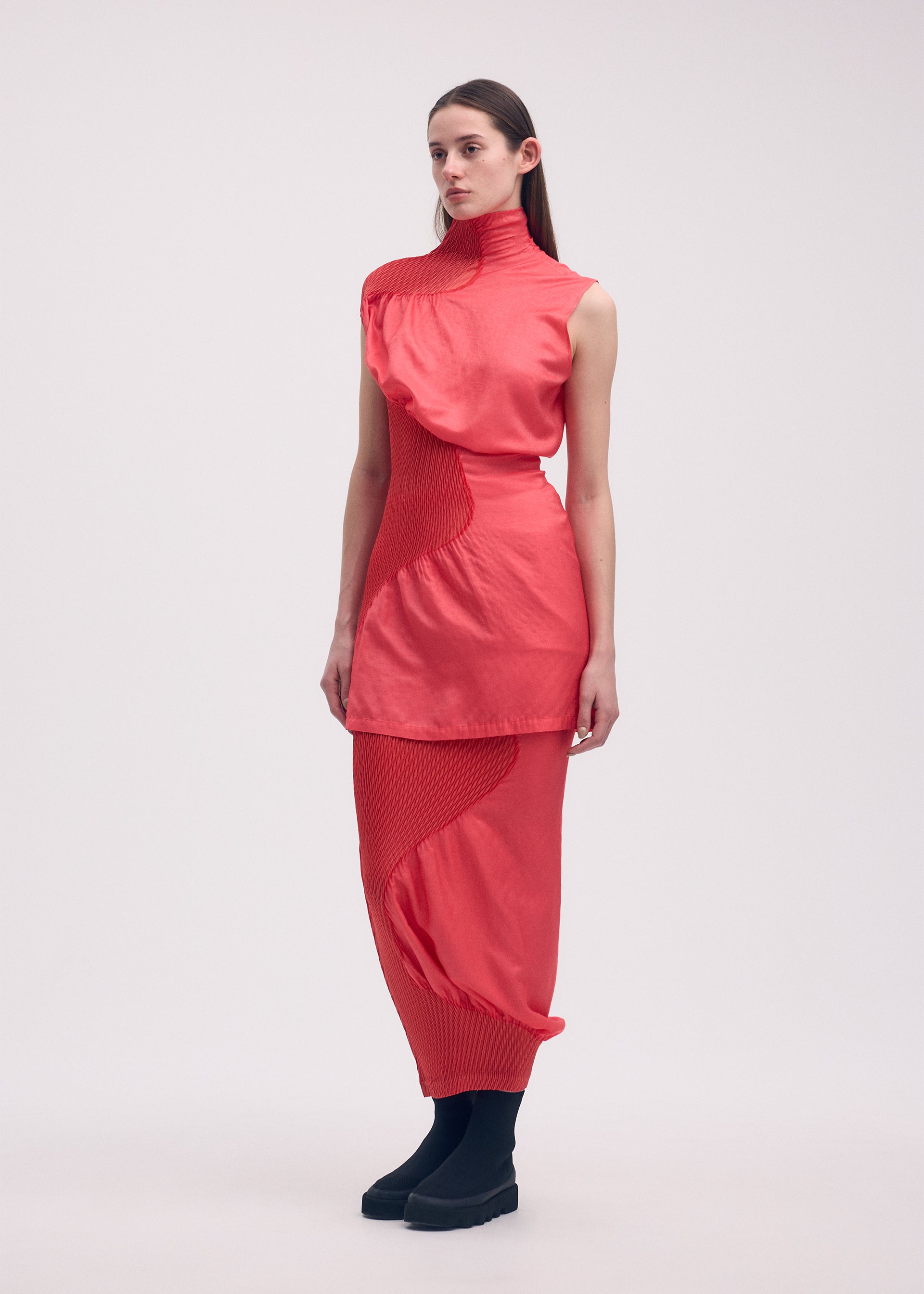 KNIT (CONTOUR) PLEATS、ウィメンズ_スカート、着用画像2
