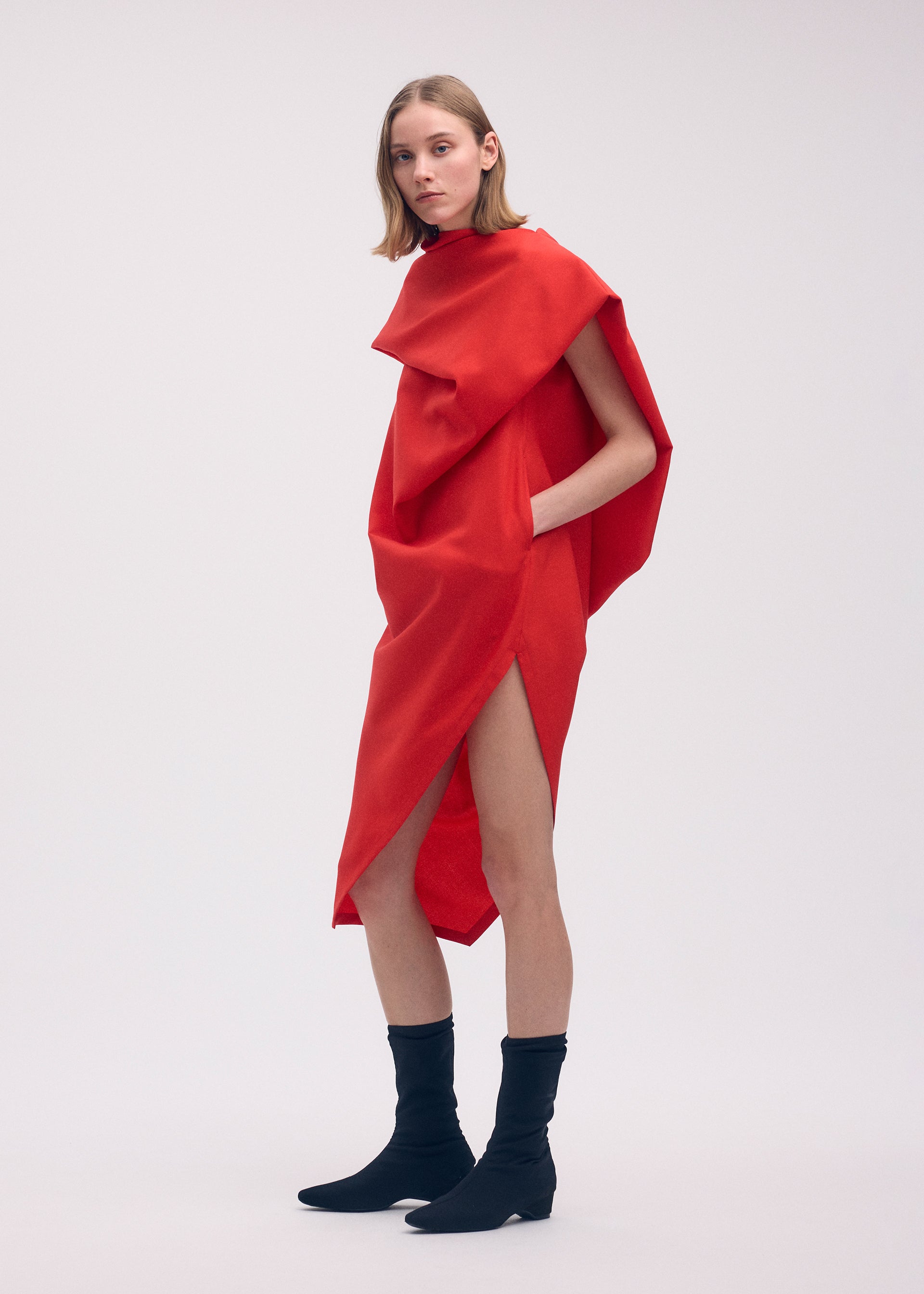 UNI-FORM (WOOL)、ウィメンズ_ワンピース、着用画像2