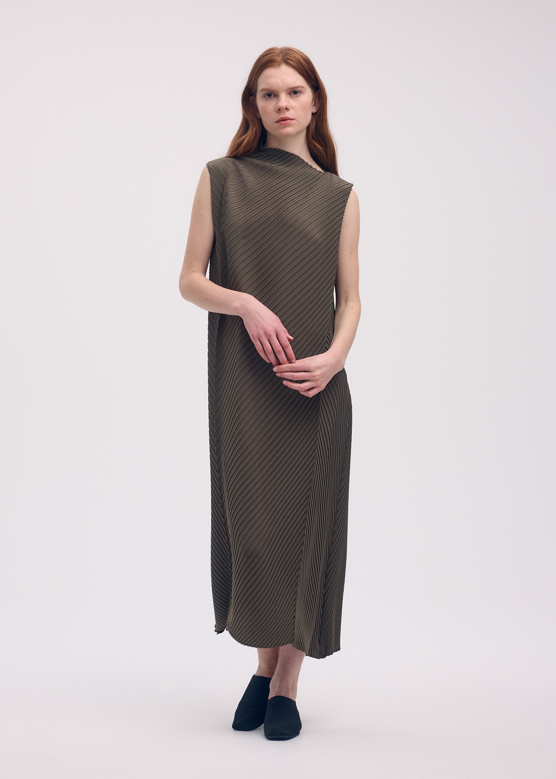 SOFT FOLD PLEATS、ウィメンズ_ワンピース、着用画像2