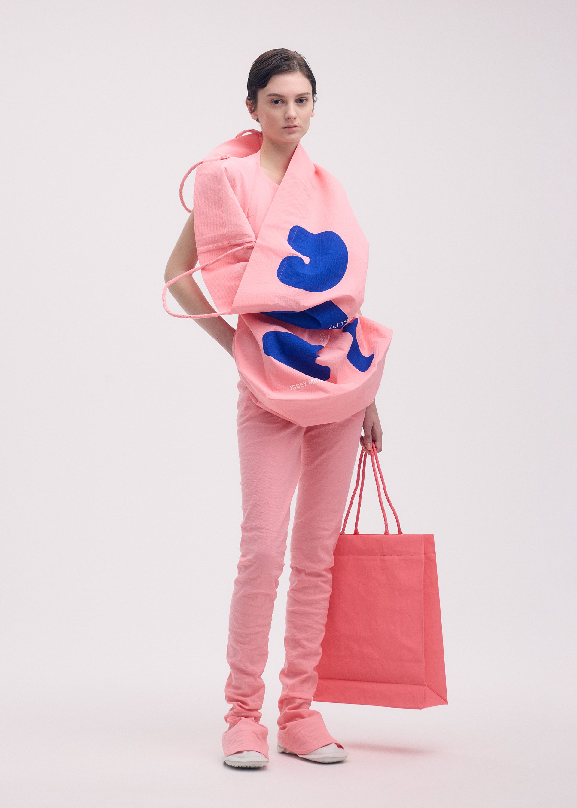 PAPER BAG (POSTER)、ウィメンズ_トップス_トップ、着用画像2