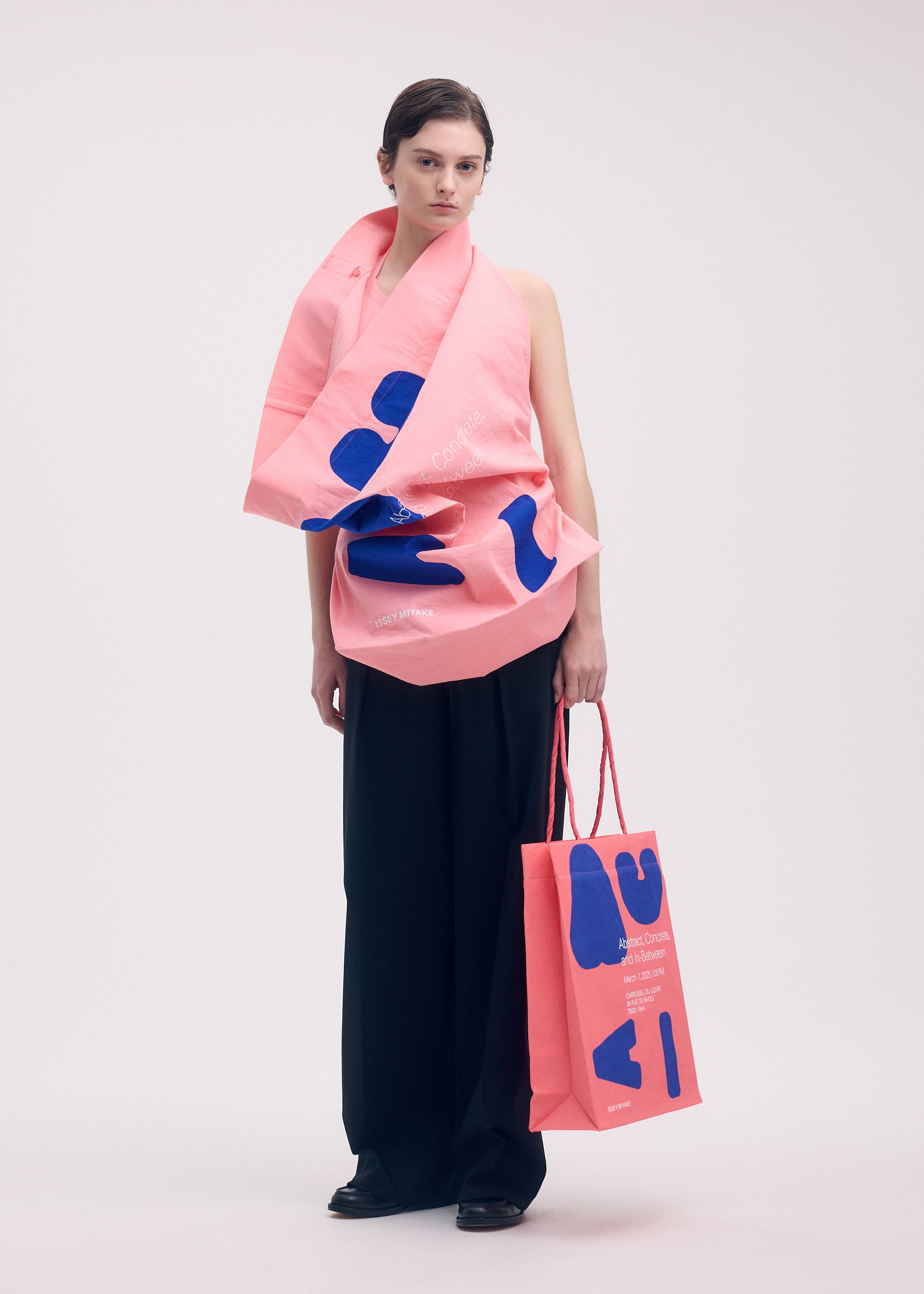 PAPER BAG (POSTER)、ウィメンズ_トップス_トップ、着用画像4