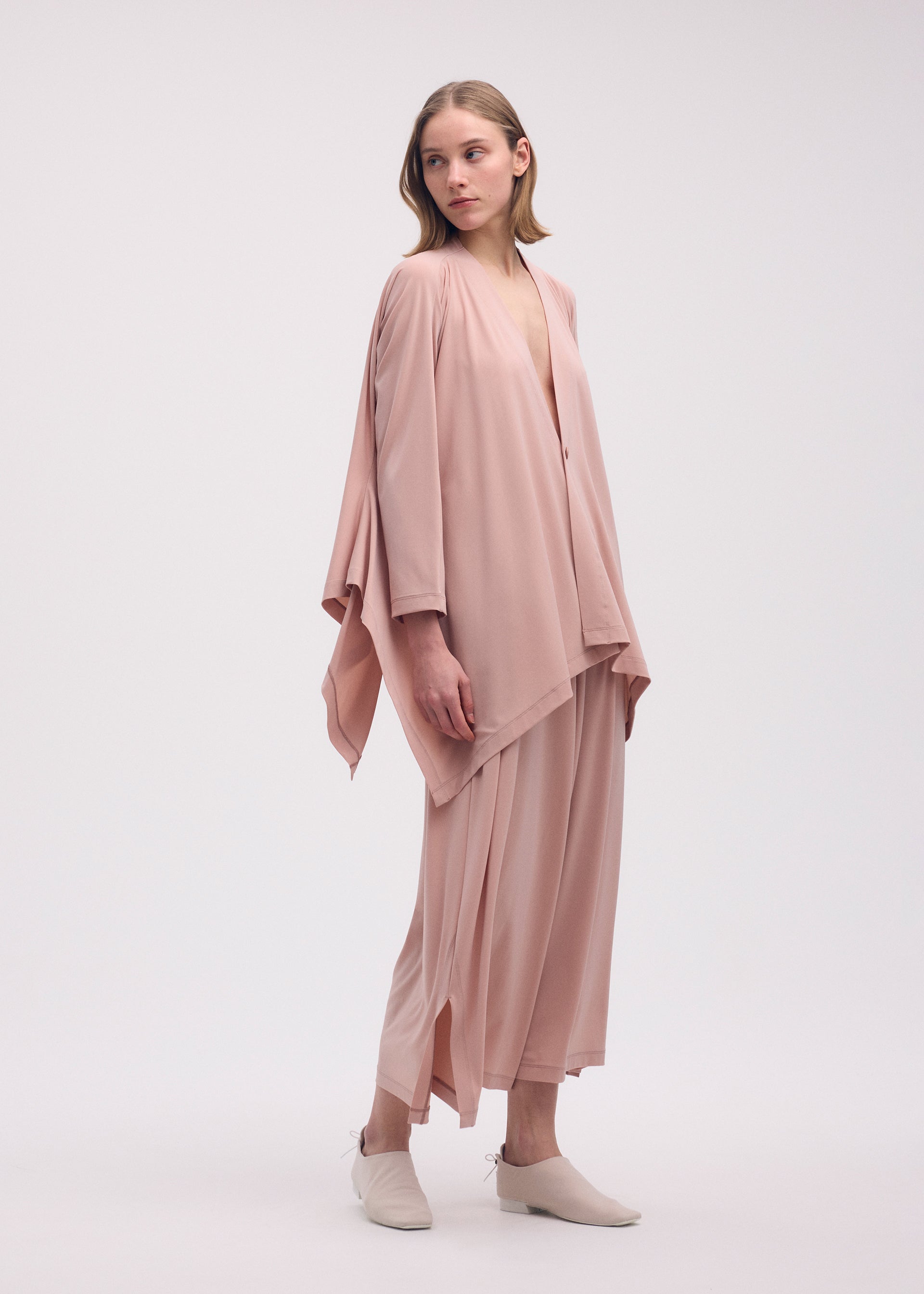 DRAPE JERSEY-58、ウィメンズ_トップス_カーディガン、着用画像2