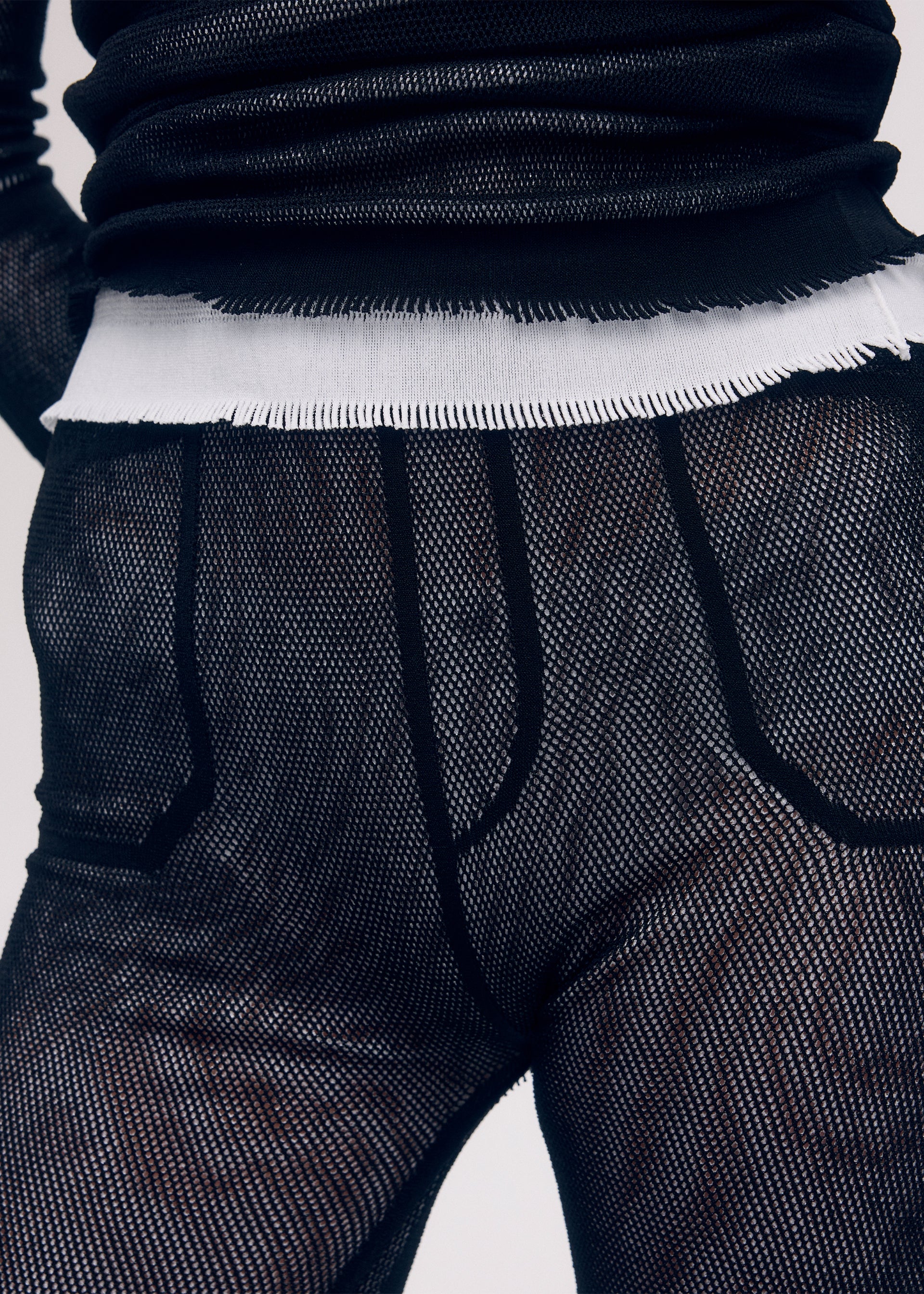 SEEN UNSEEN AP、ウィメンズ_パンツ、着用画像3