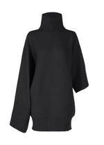 CROOKED WOOL KNIT
