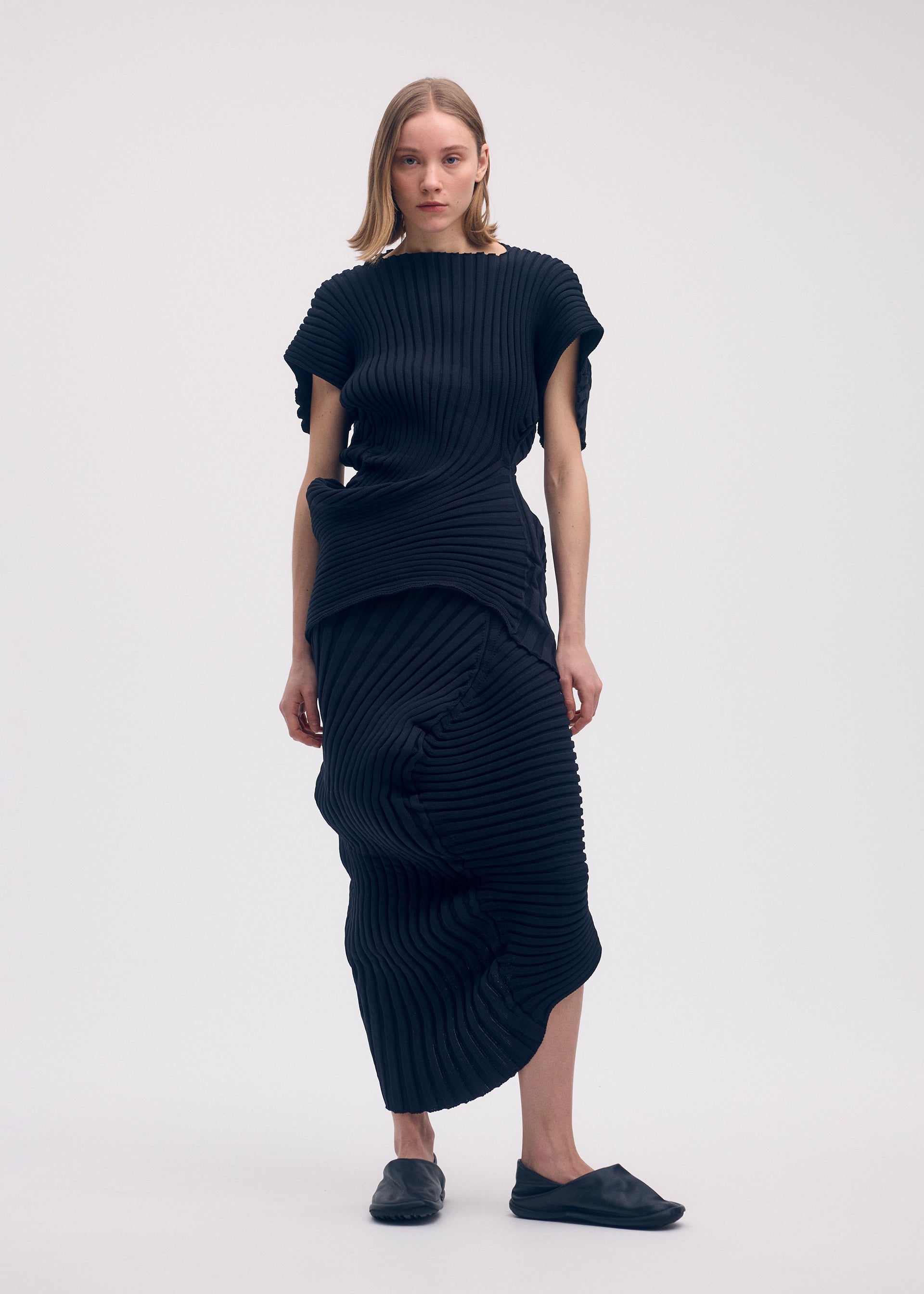 KNIT (AS IT IS)、ウィメンズ_ニット、着用画像2