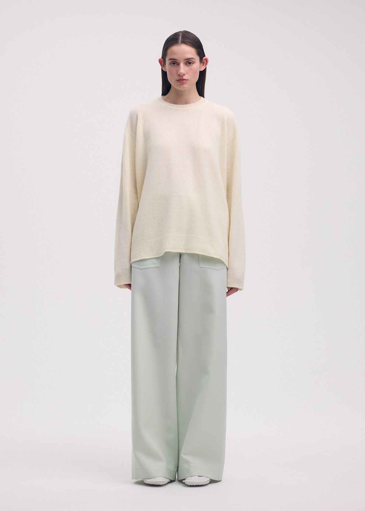 BACKPACK KNIT、ウィメンズ_ニット、着用画像1