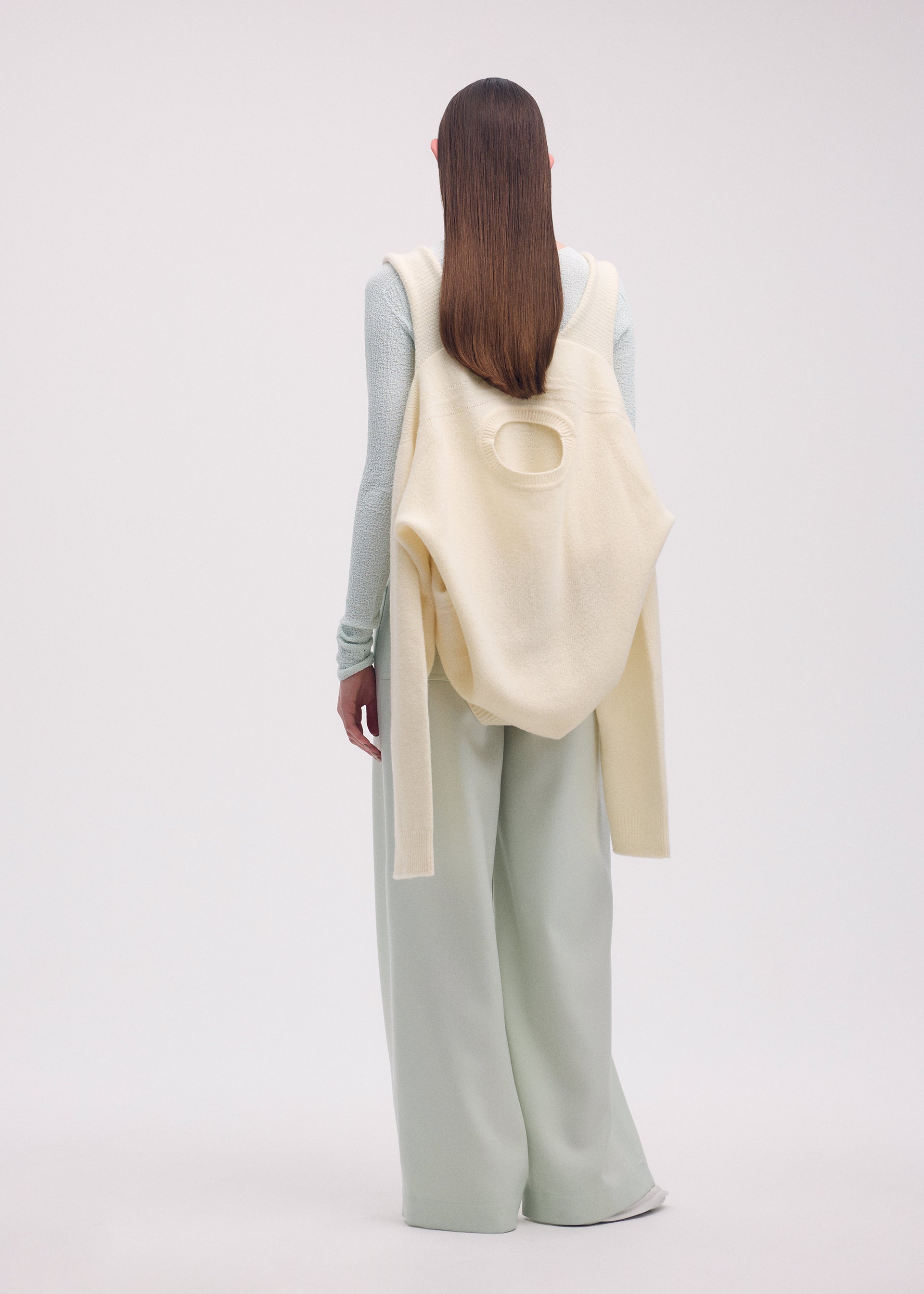 BACKPACK KNIT、ウィメンズ_ニット、着用画像3