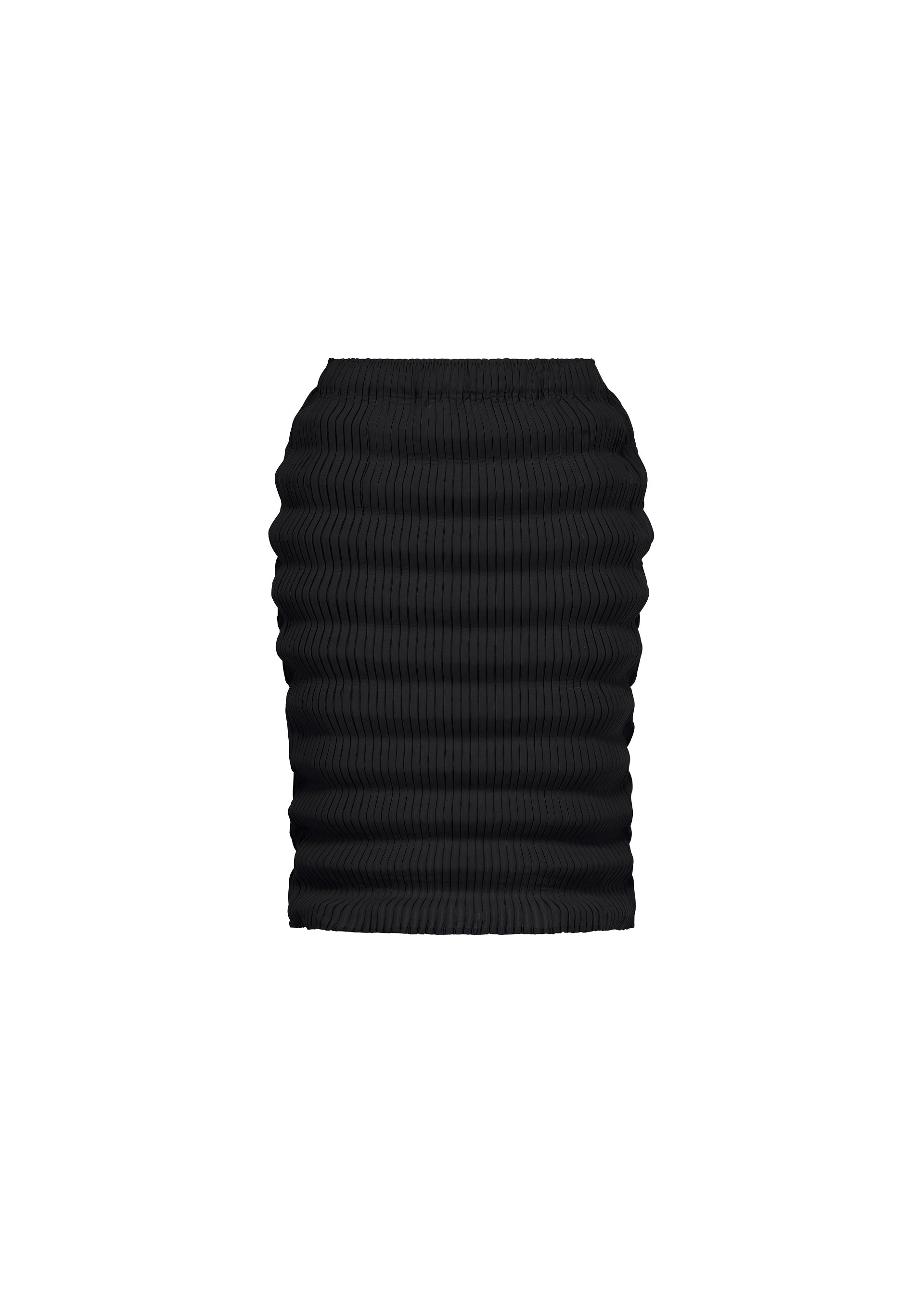 SPRING PLEATS – isseymiyake.com