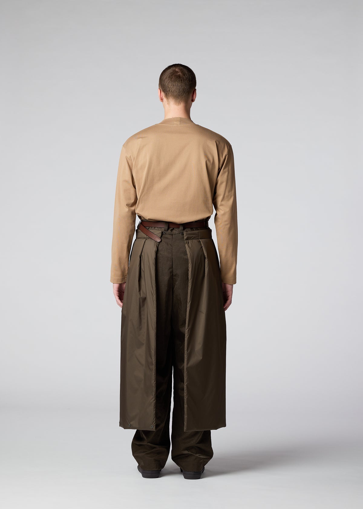 SWITCH、メンズ_パンツ、着用画像3