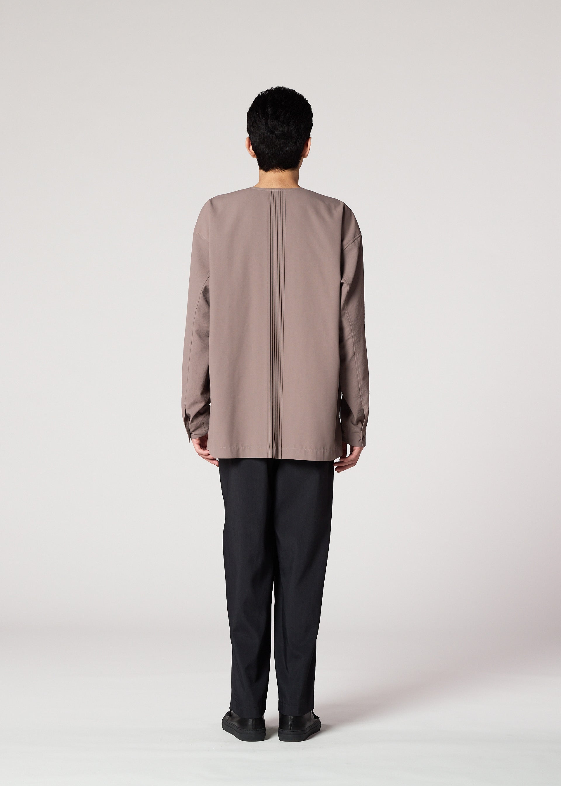PLEATS SHIRT、メンズ_トップス_シャツ、着用画像3