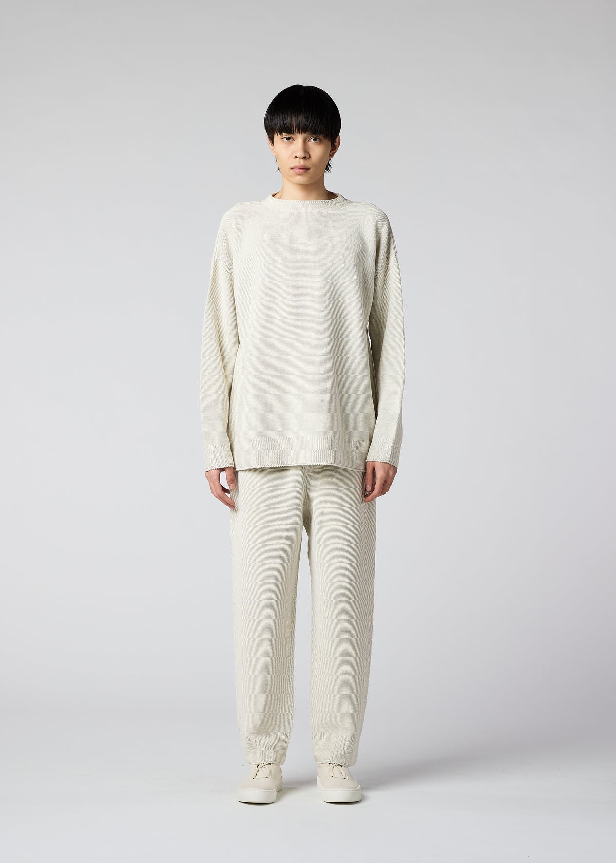 SEAMLESS WASHI KNIT、メンズ_トップス_トップ、着用画像1