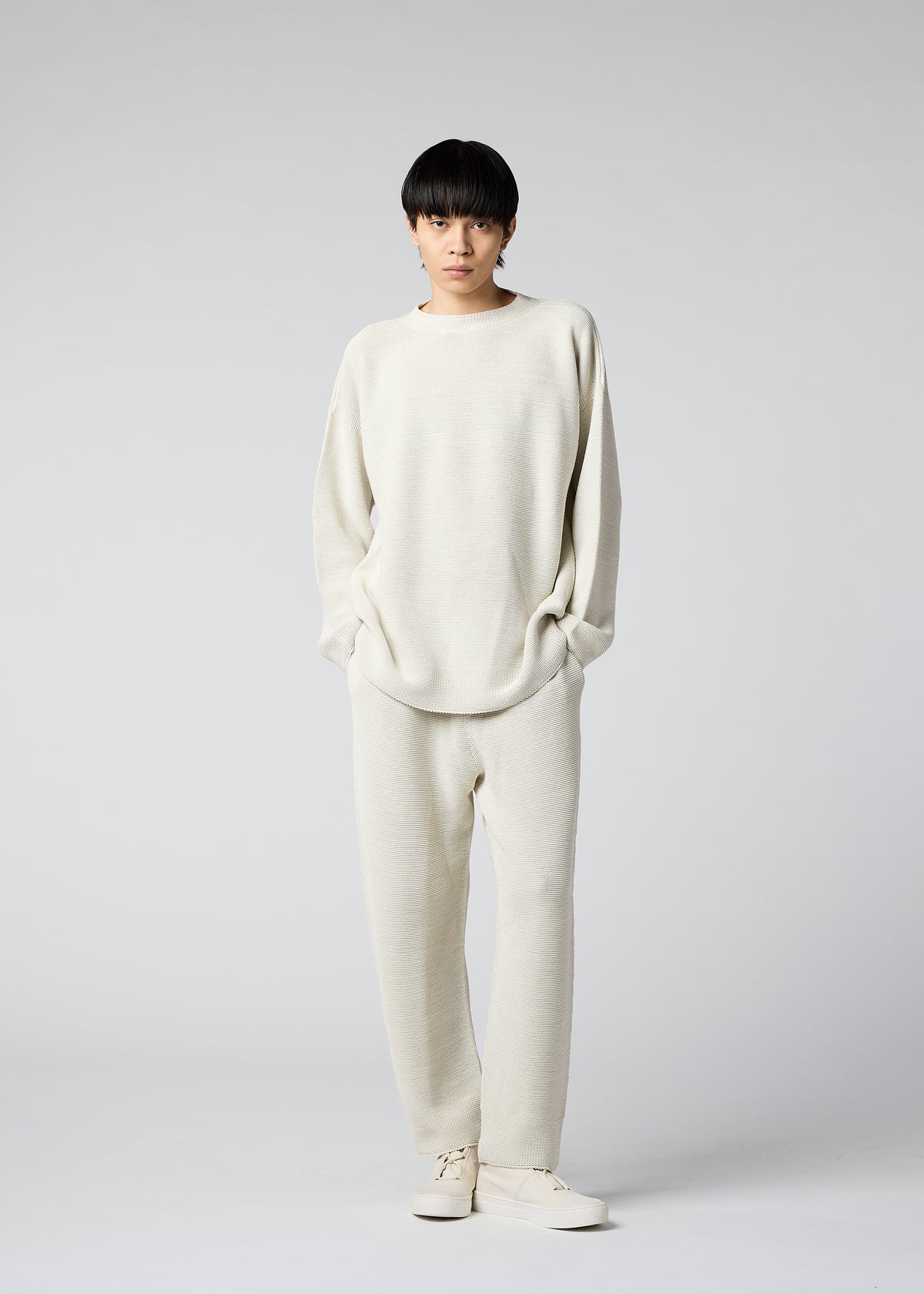 SEAMLESS WASHI KNIT、メンズ_トップス_トップ、着用画像4