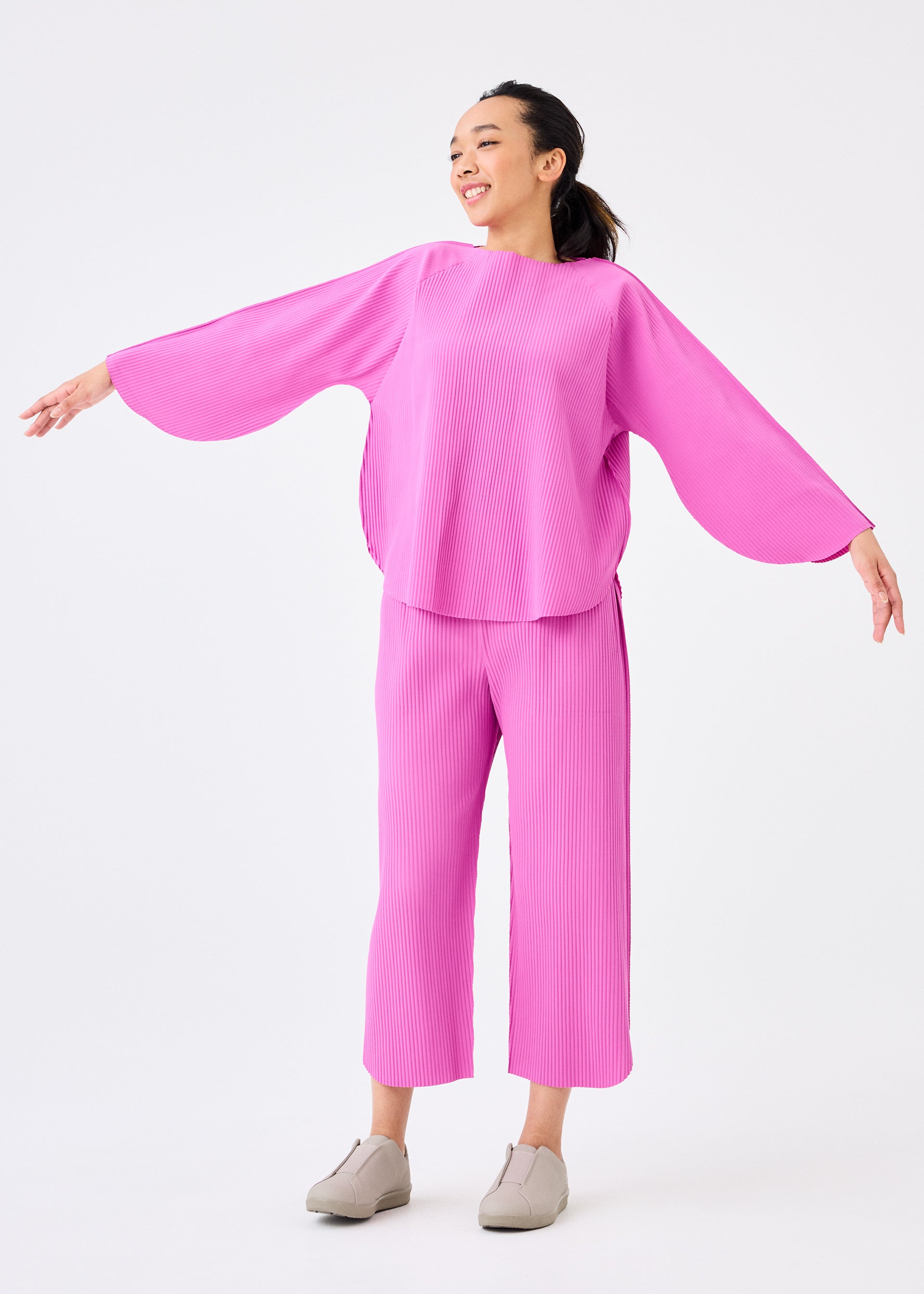 WING PLEATS、ウィメンズ_トップス_トップ、着用画像3