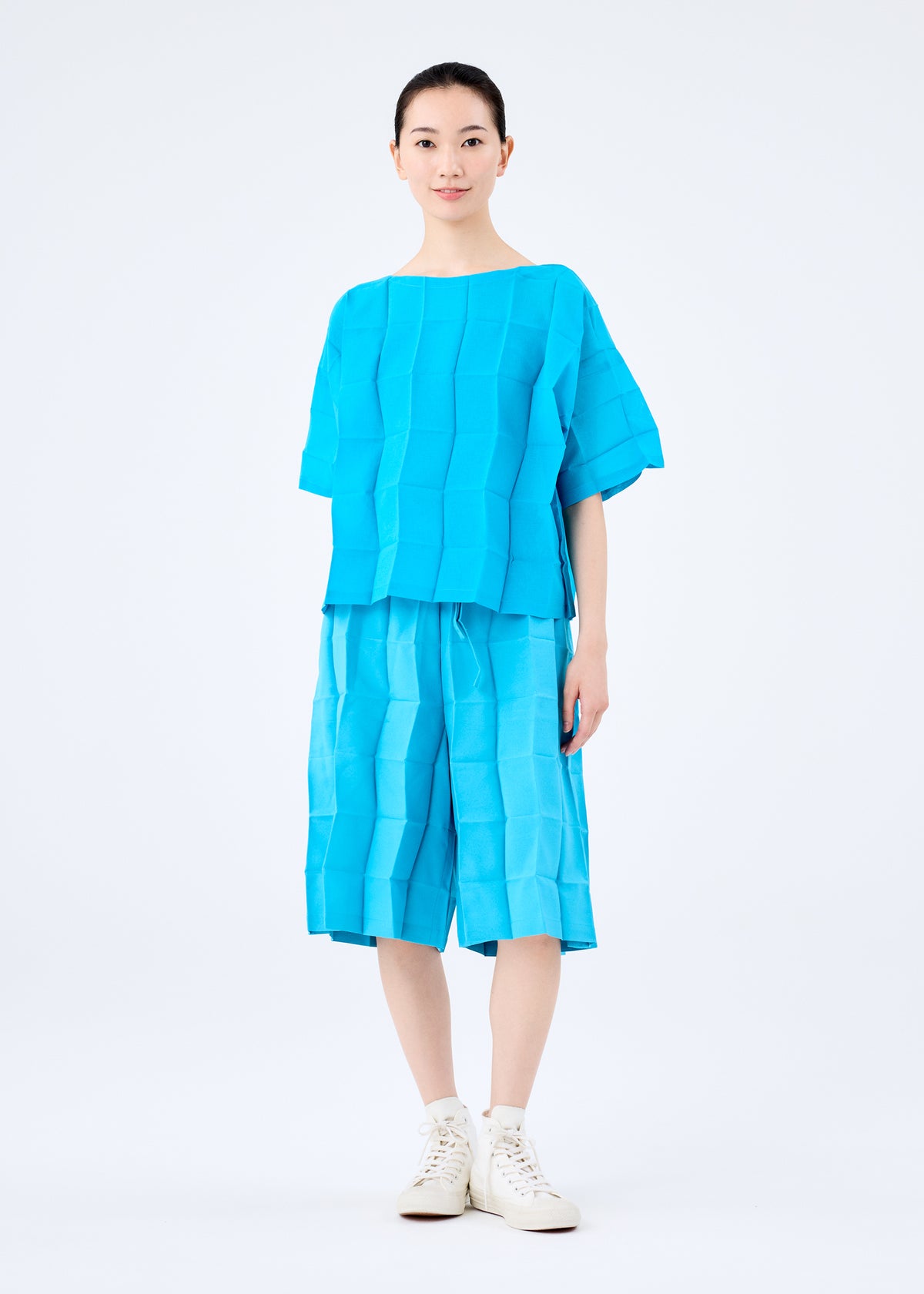 DICE PLEATS BOTTOM、ウィメンズ_パンツ、着用画像1