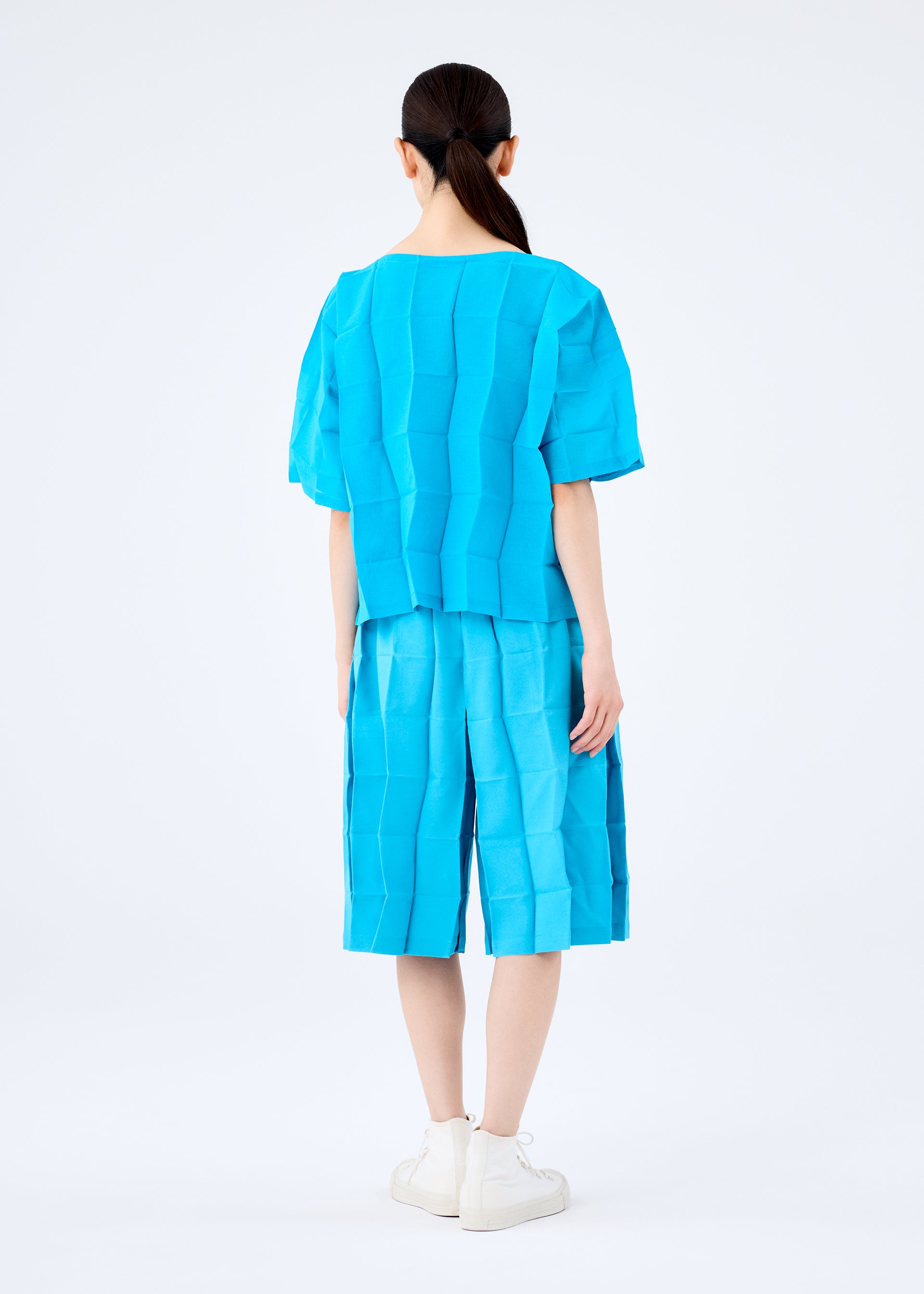 DICE PLEATS BOTTOM、ウィメンズ_パンツ、着用画像2