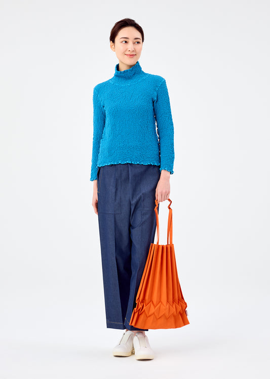 CUBE PLEATS BAG、バッグ&財布_トートバッグ、着用画像1