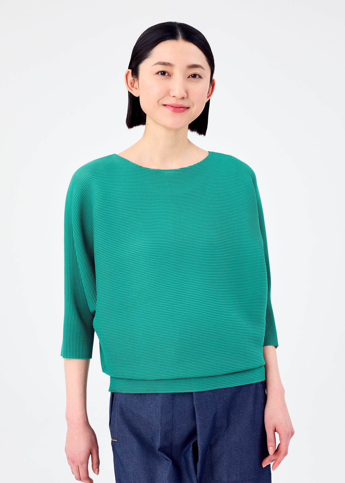 DOLMAN STRETCH PLEATS 2、ウィメンズ_トップス_トップ、着用画像1