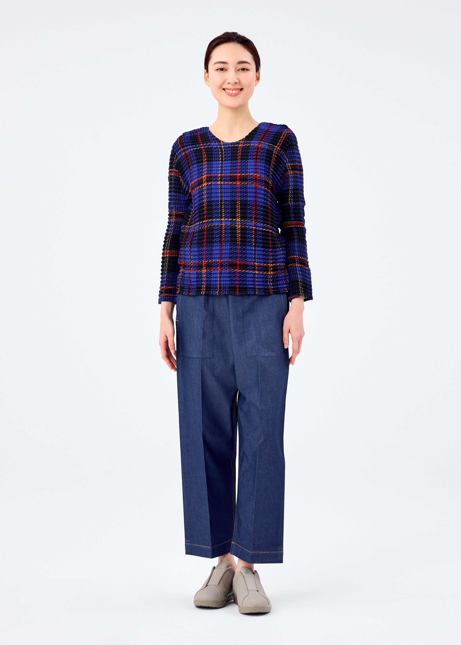 TARTAN CHECK PLEATS SHIRT、ウィメンズ_トップス_トップ、着用画像3
