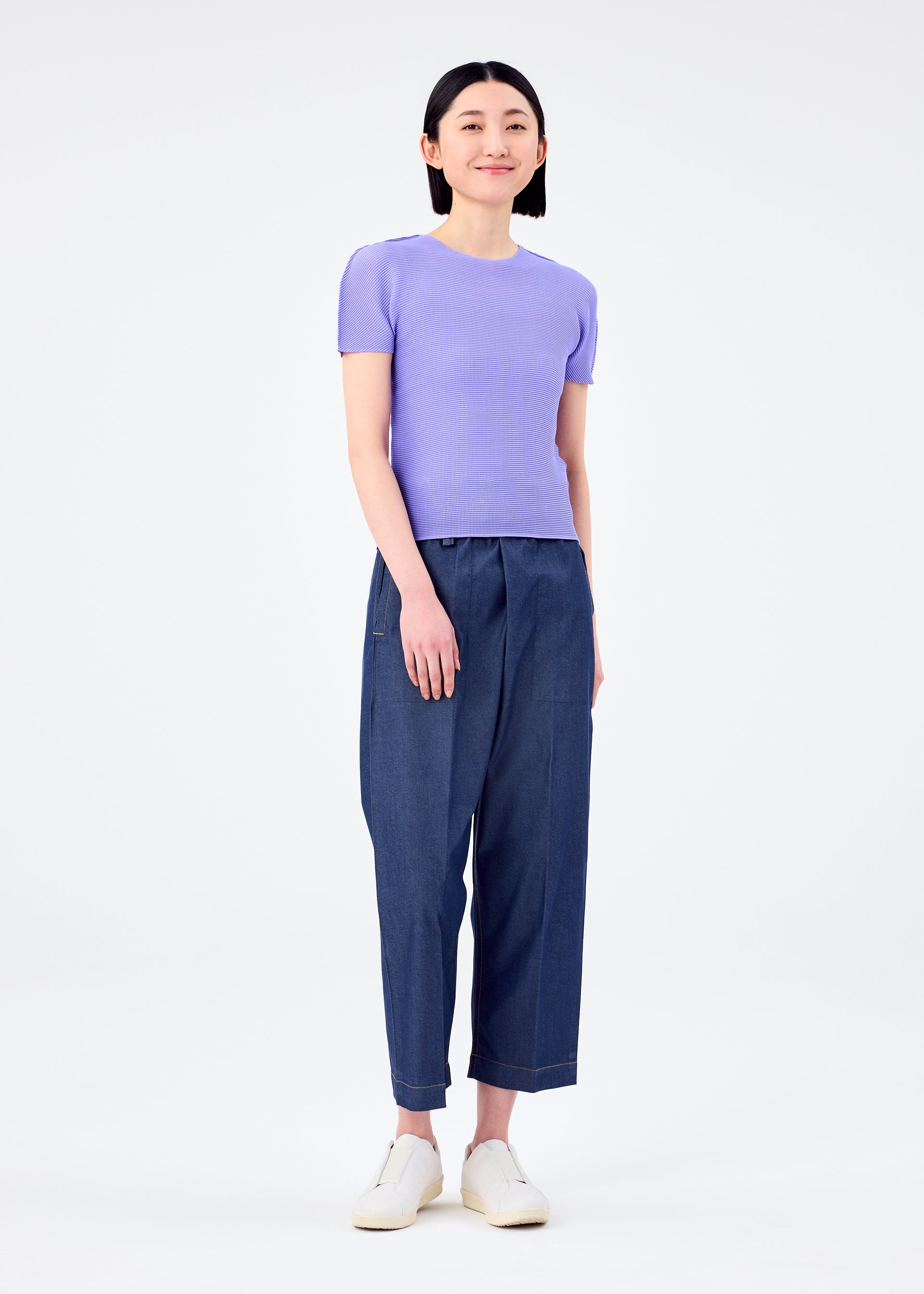 STRETCH PLEATS 1、ウィメンズ_トップス_トップ、着用画像3