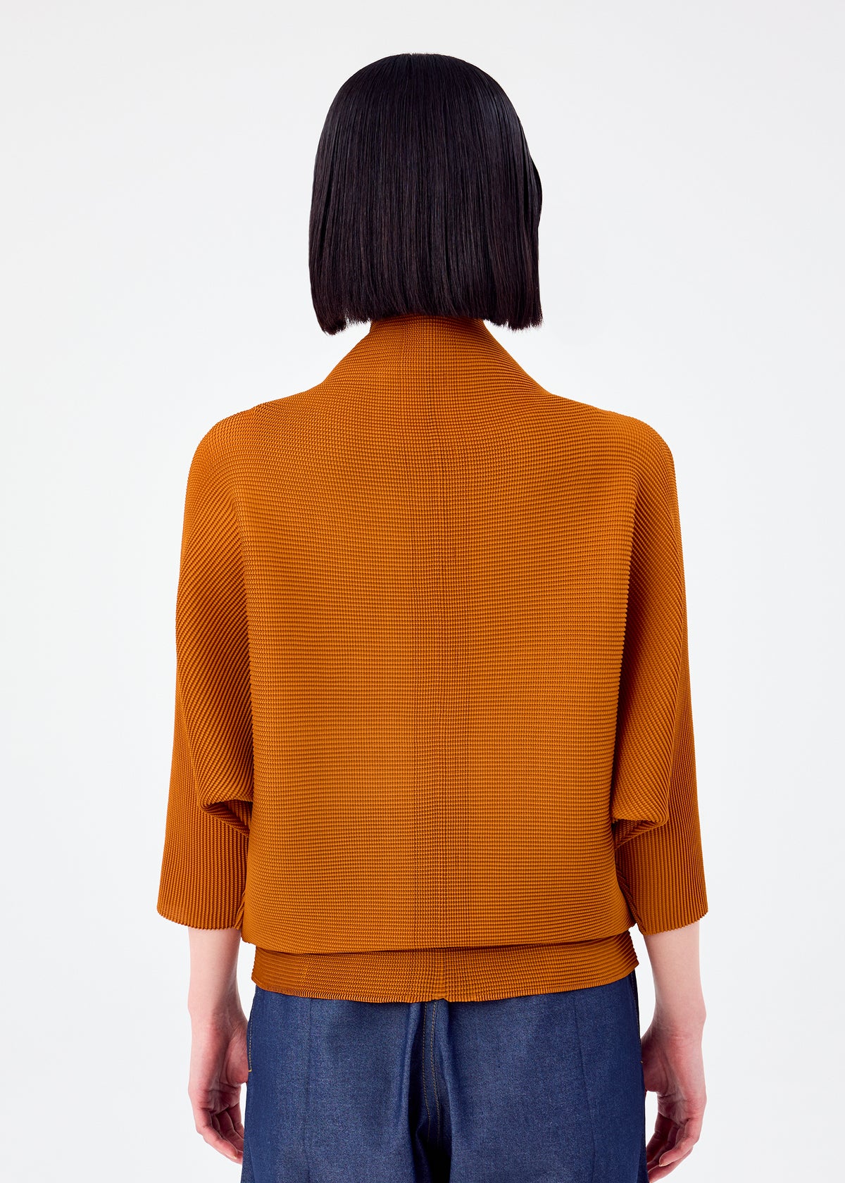 DOLMAN STRETCH PLEATS 2、ウィメンズ_トップス_カーディガン、着用画像2