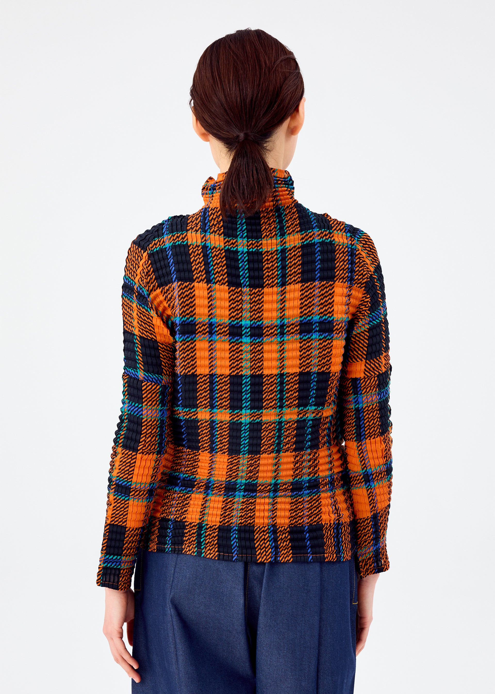 TARTAN CHECK PLEATS SHIRT、ウィメンズ_トップス_カーディガン、着用画像2