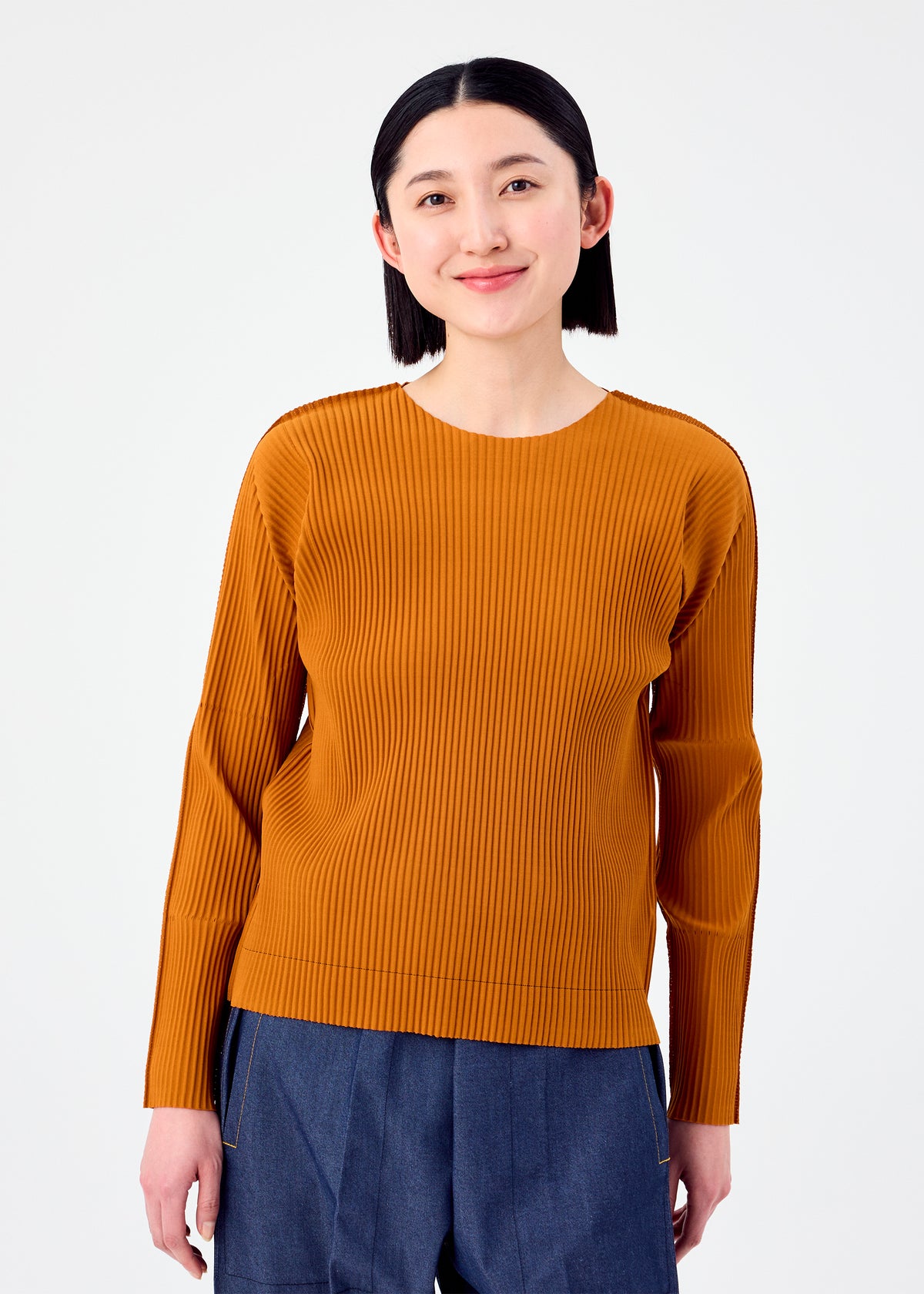 FINE KNIT PLEATS COLOR 2、ウィメンズ_トップス_トップ、着用画像1