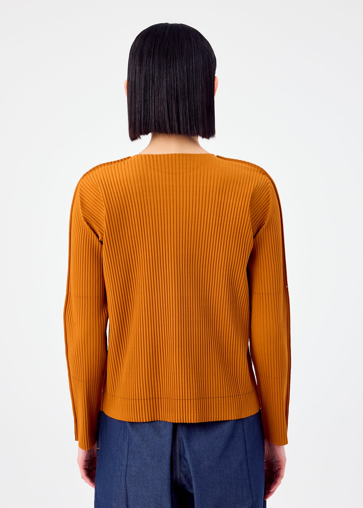 FINE KNIT PLEATS COLOR 2、ウィメンズ_トップス_トップ、着用画像2