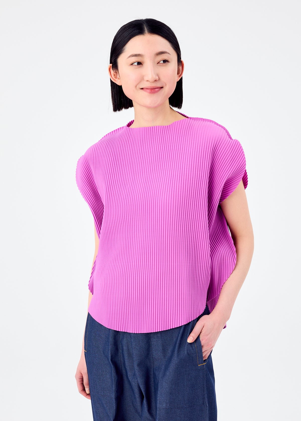 CIRCLE PLEATS、ウィメンズ_トップス_トップ、着用画像1