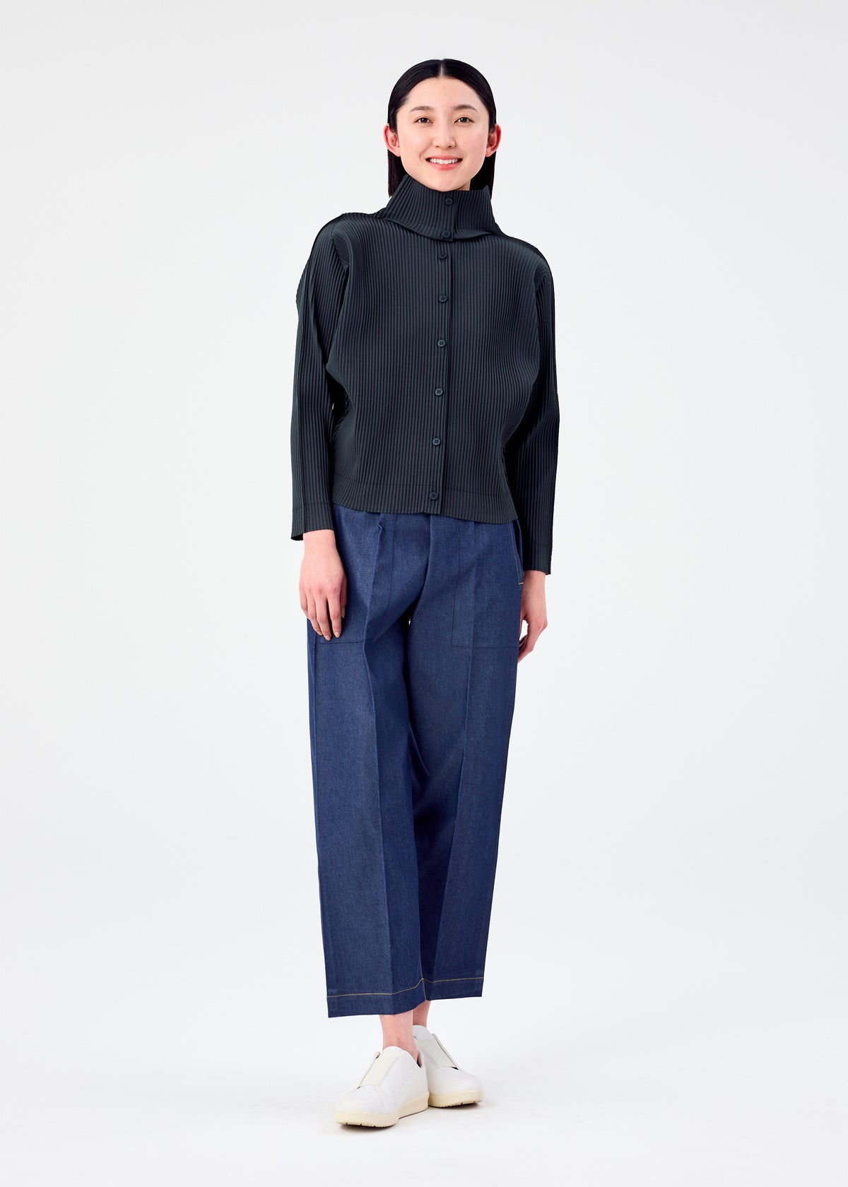 FINE KNIT PLEATS COLOR 2、ウィメンズ_トップス_カーディガン、着用画像3