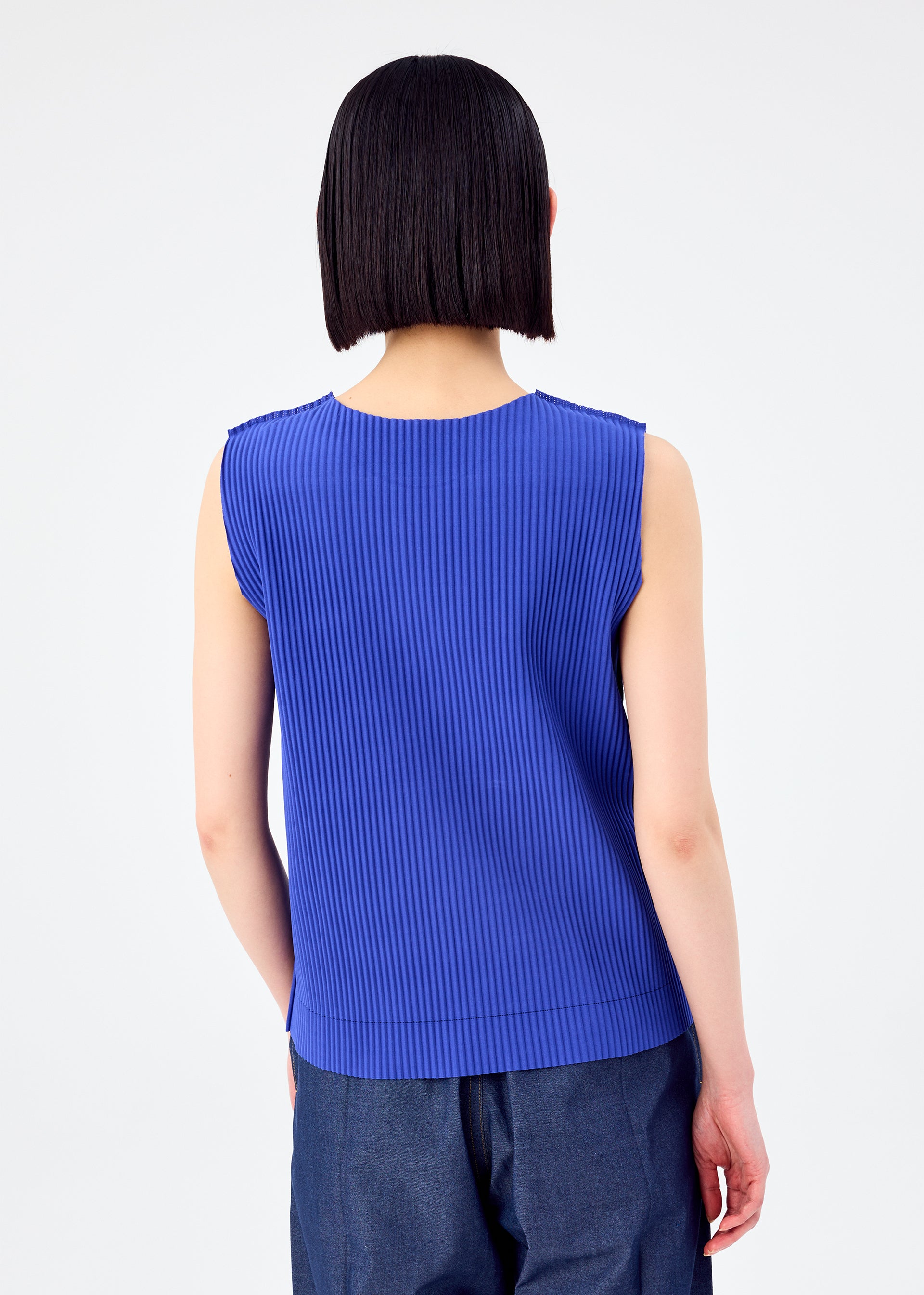 FINE KNIT PLEATS COLOR 1、ウィメンズ_トップス_トップ、着用画像2